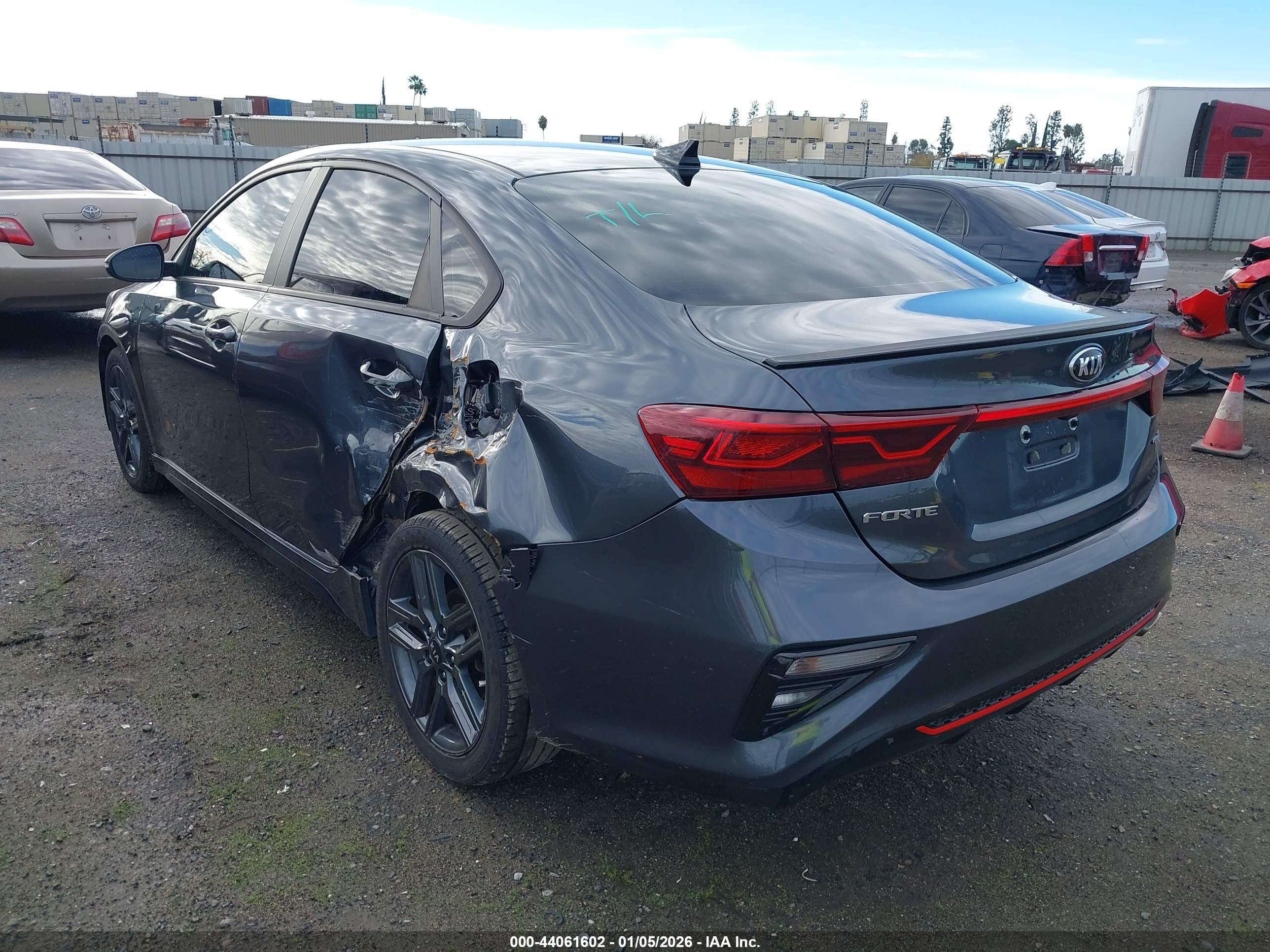KIA FORTE image 3