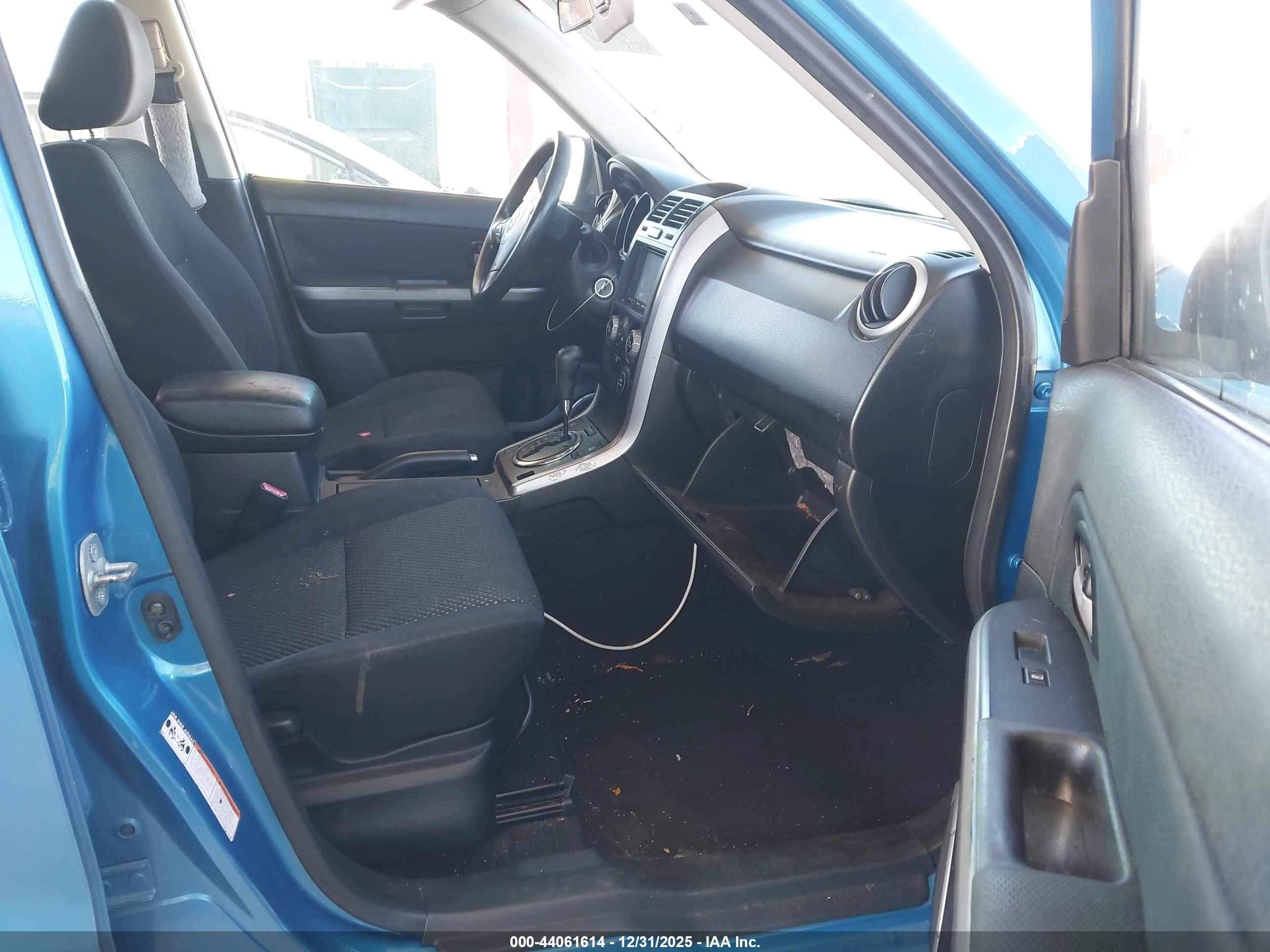 SUZUKI GRAND image 5