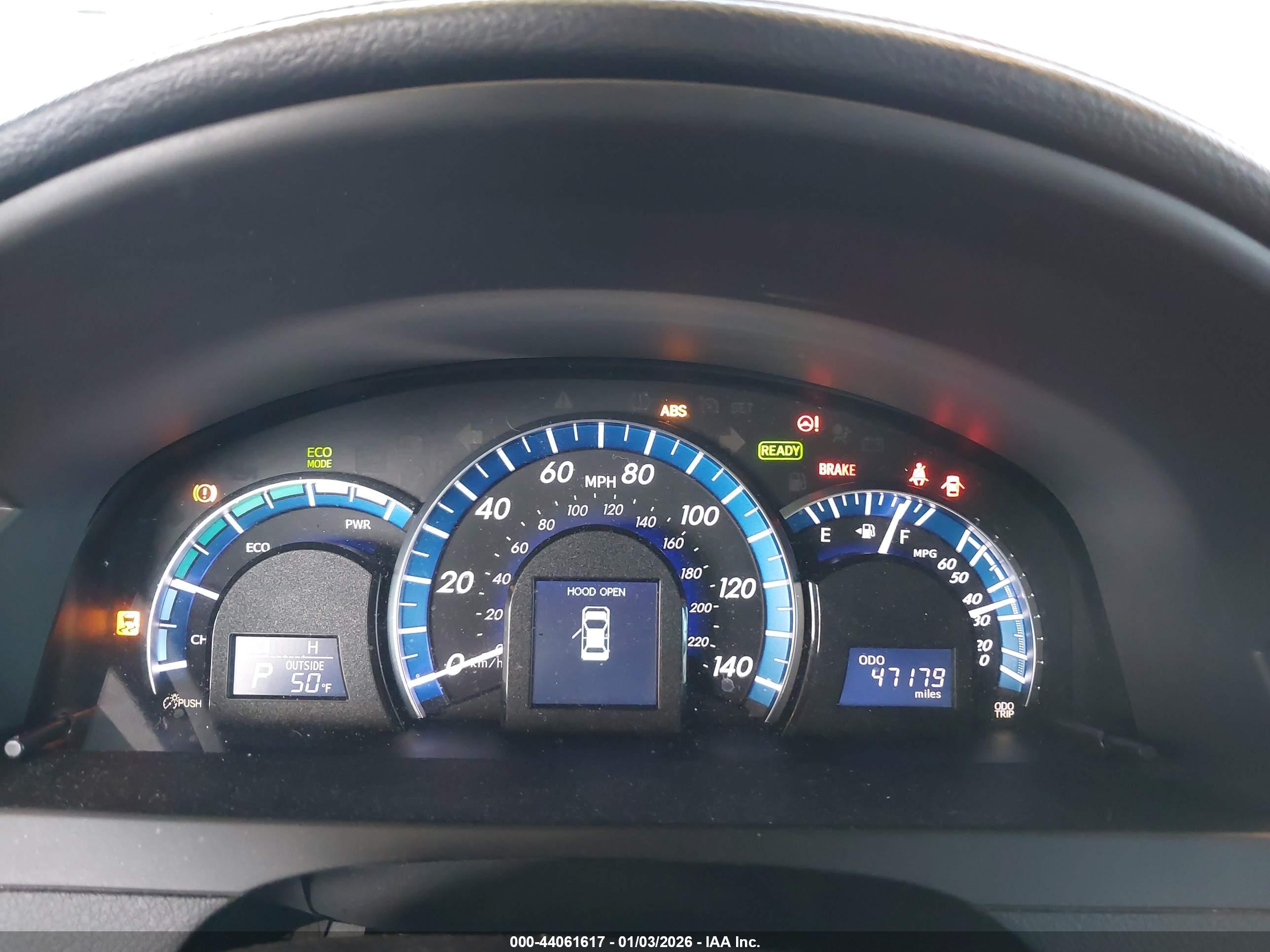 TOYOTA CAMRY image 7