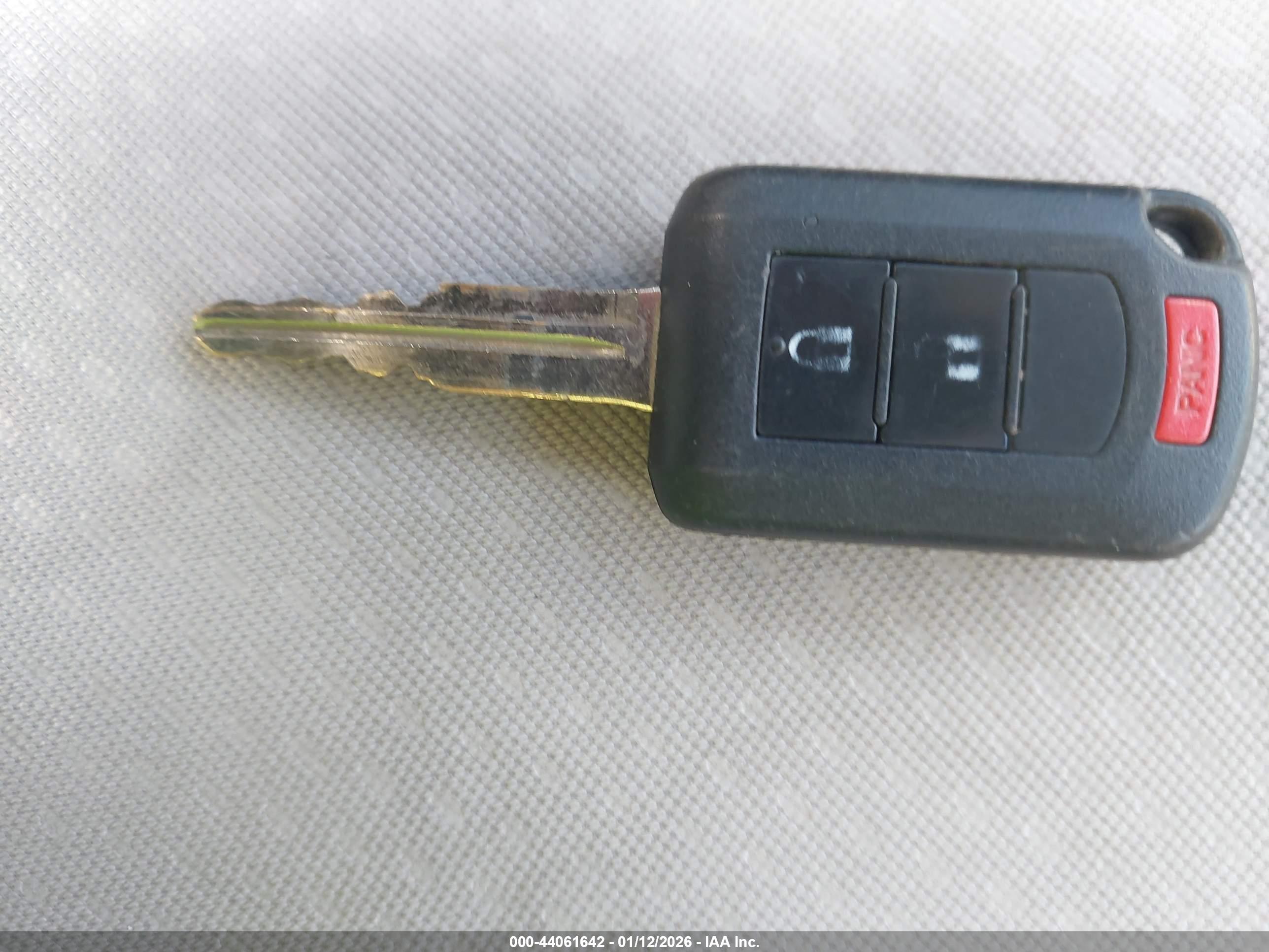 MITSUBISHI MIRAGE image 11