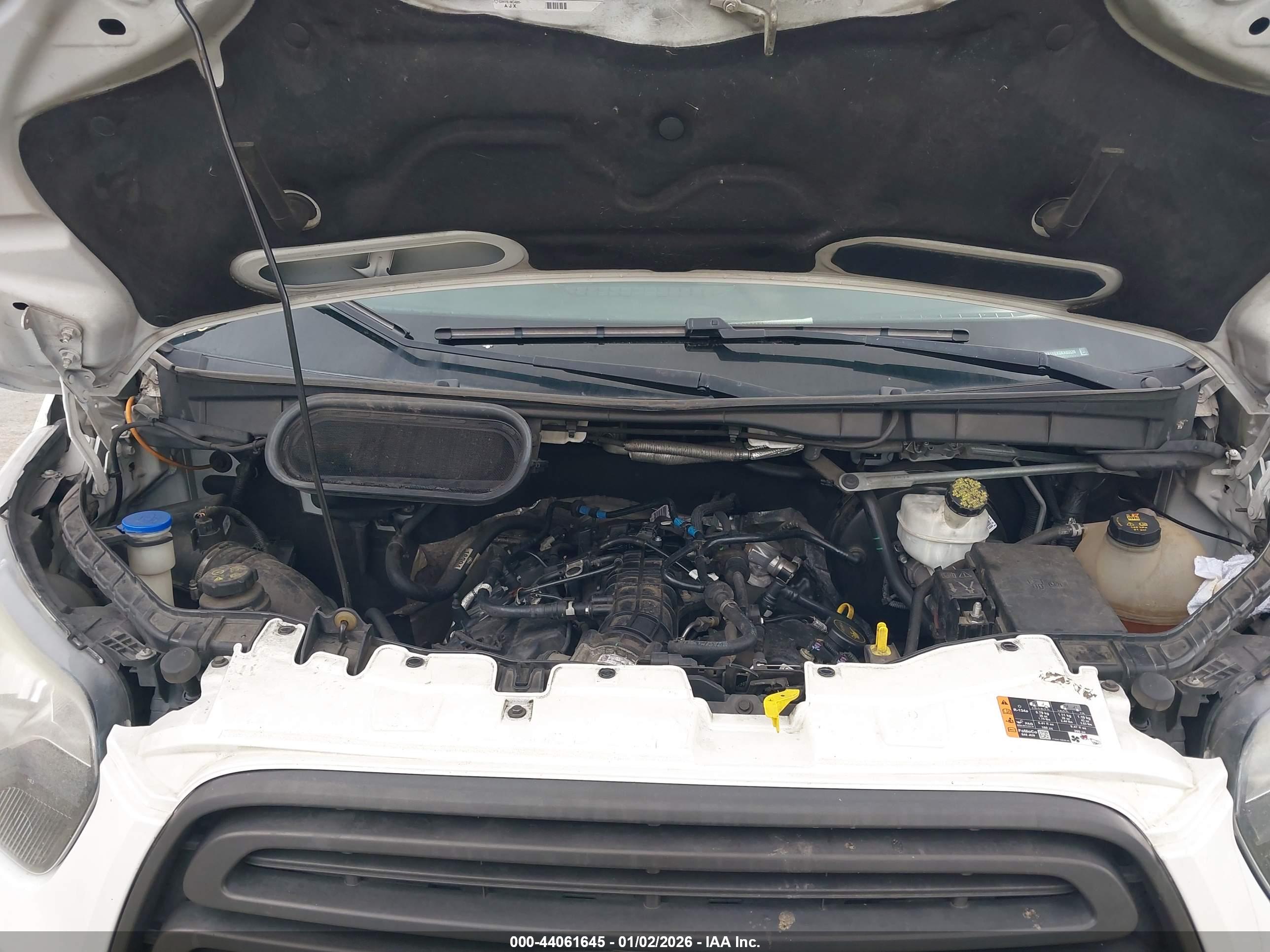 FORD TRANSIT-250 image 10