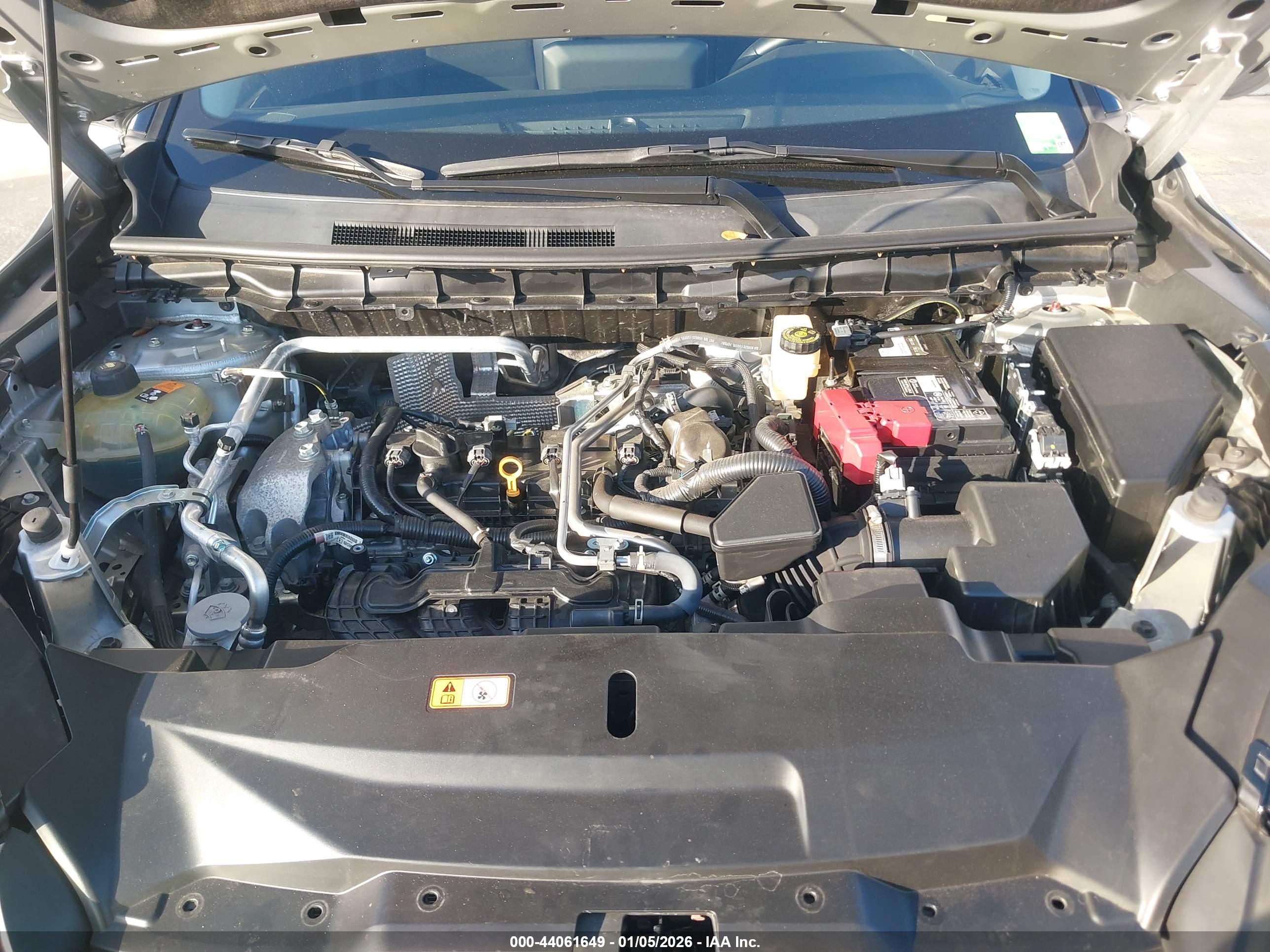 MITSUBISHI OUTLANDER image 10