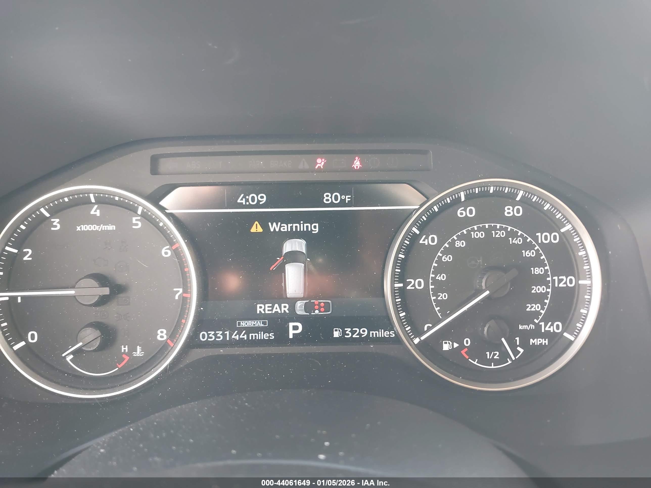 MITSUBISHI OUTLANDER image 7