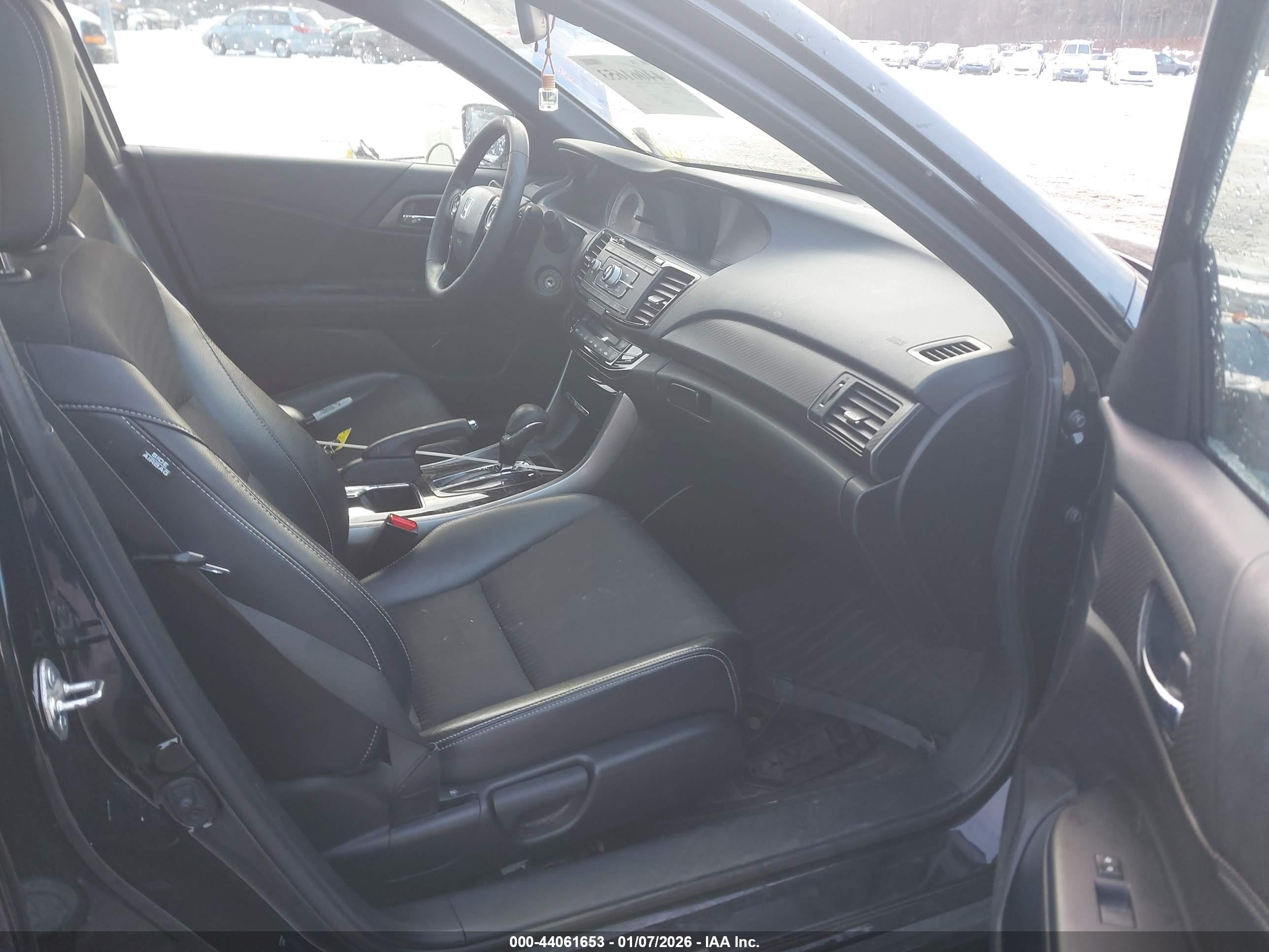 HONDA ACCORD image 5