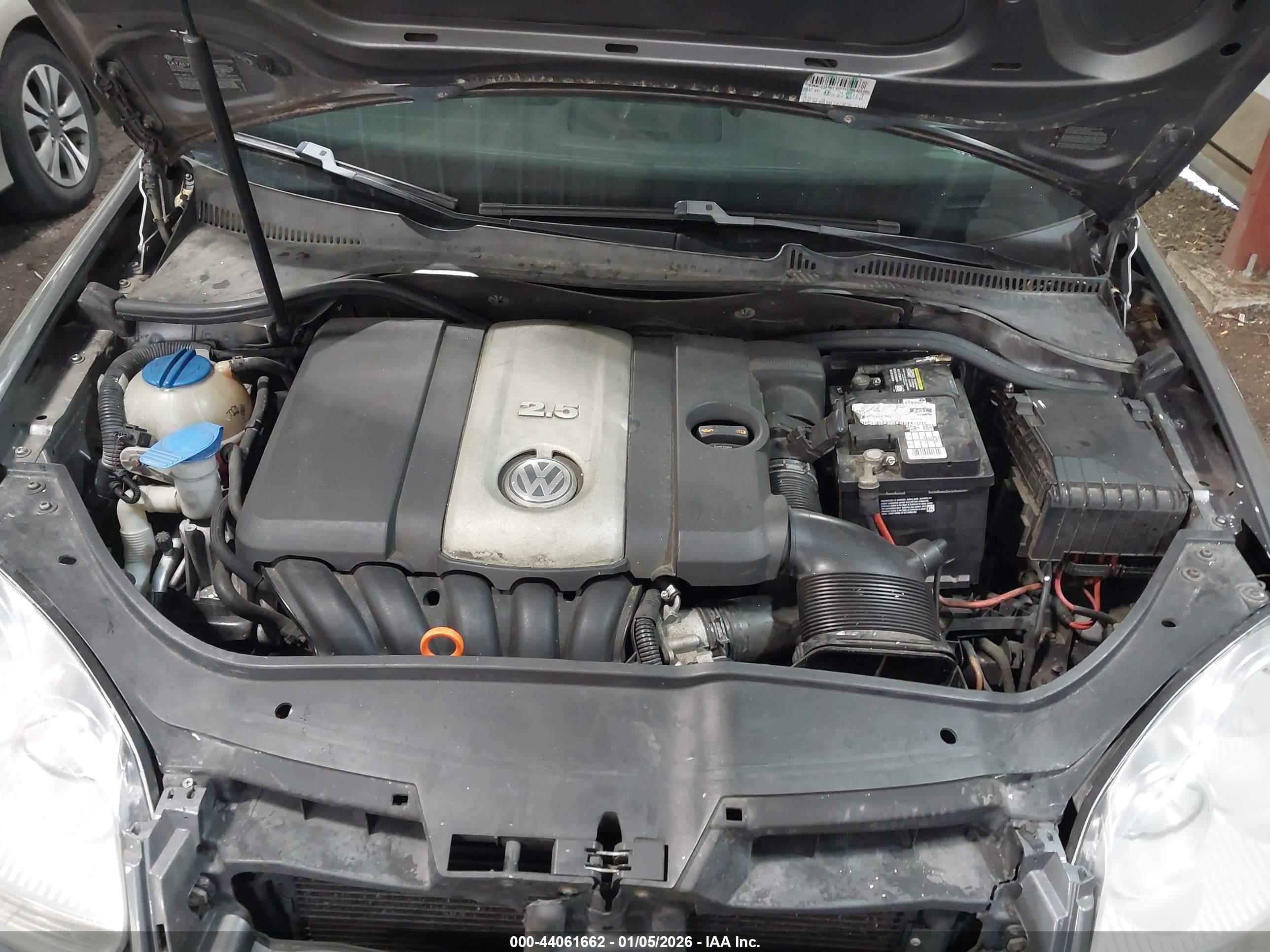 VOLKSWAGEN JETTA image 10