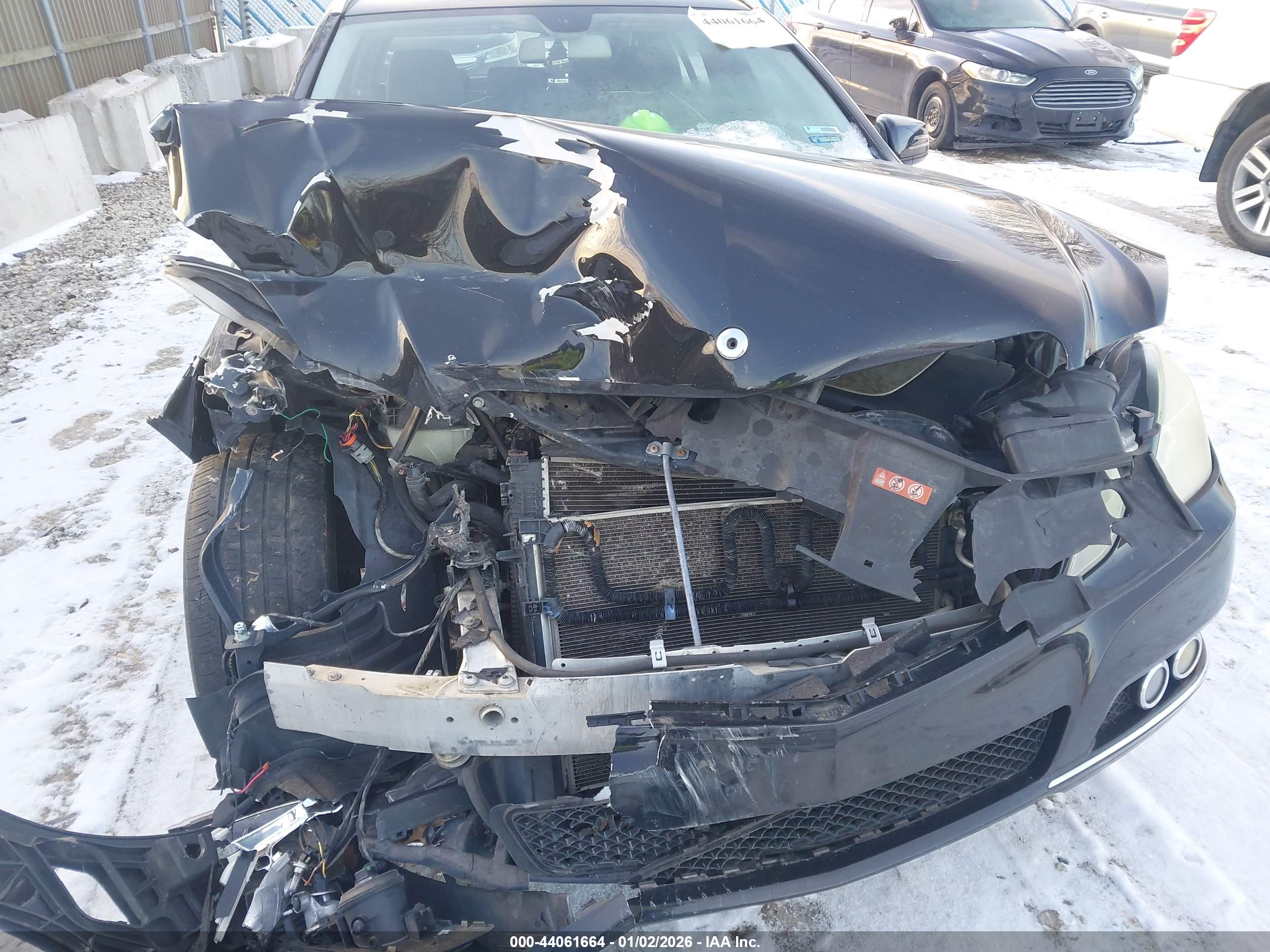 MERCEDES-BENZ E image 6