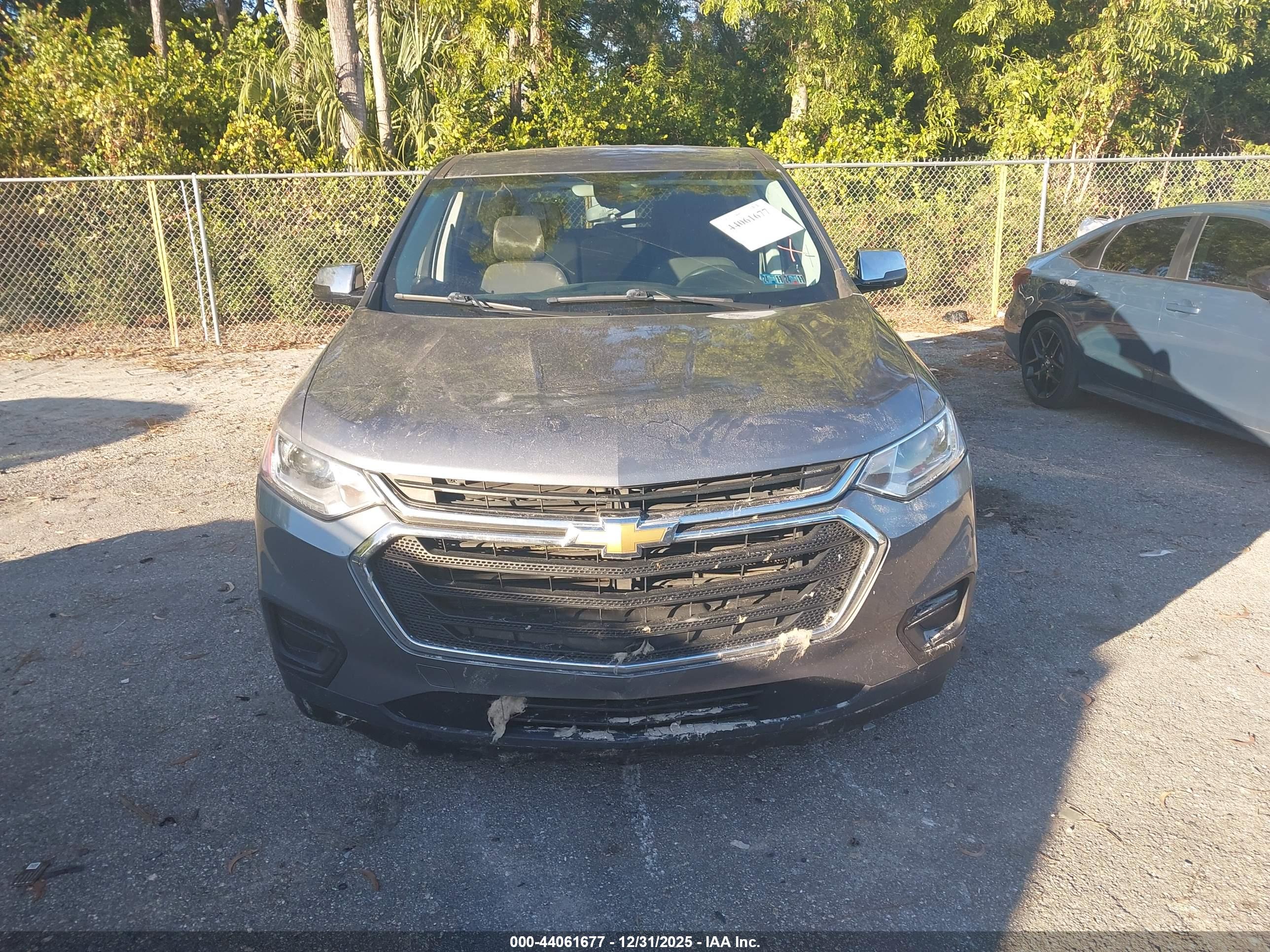 CHEVROLET TRAVERSE image 6