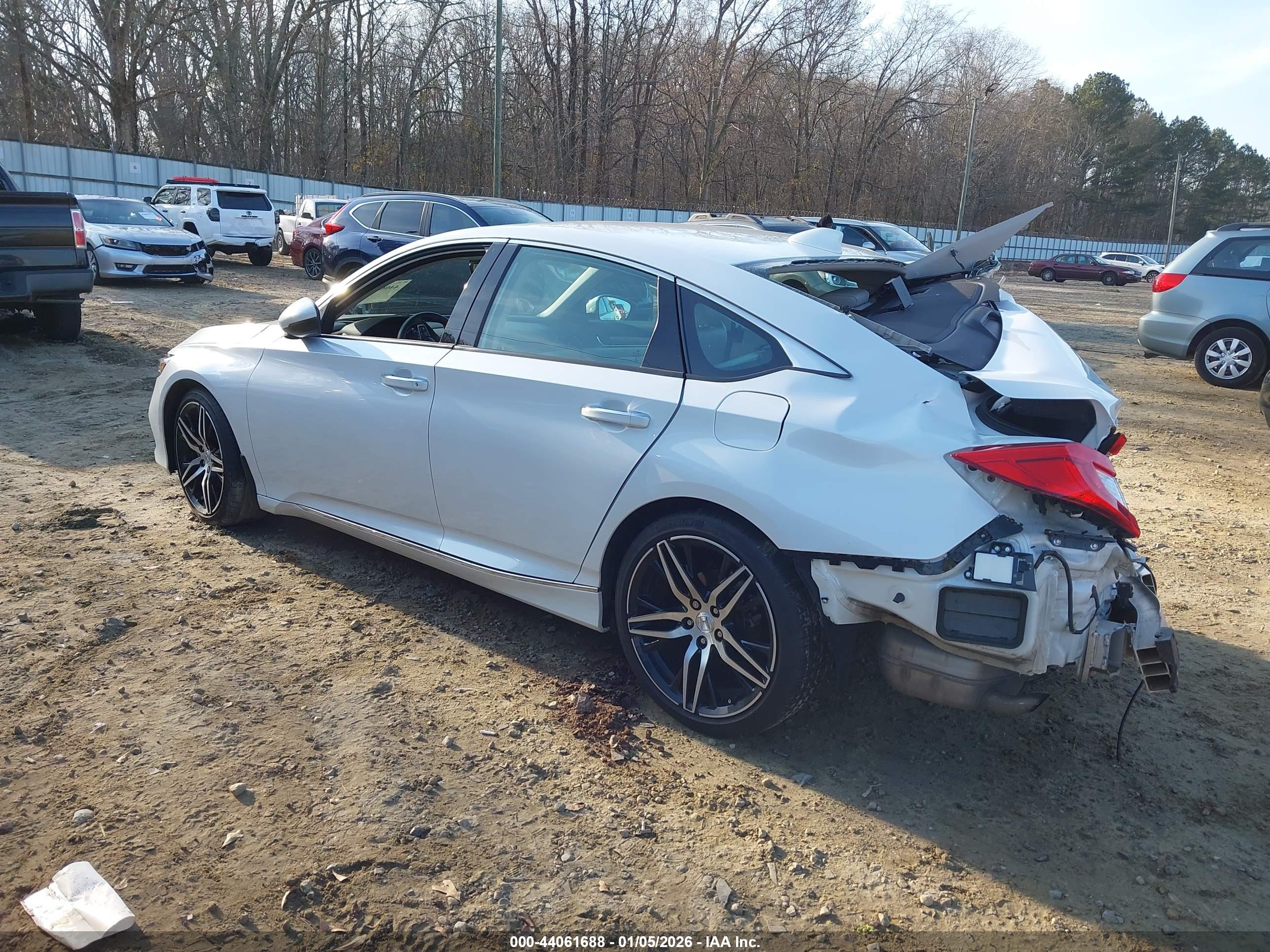 HONDA ACCORD image 3
