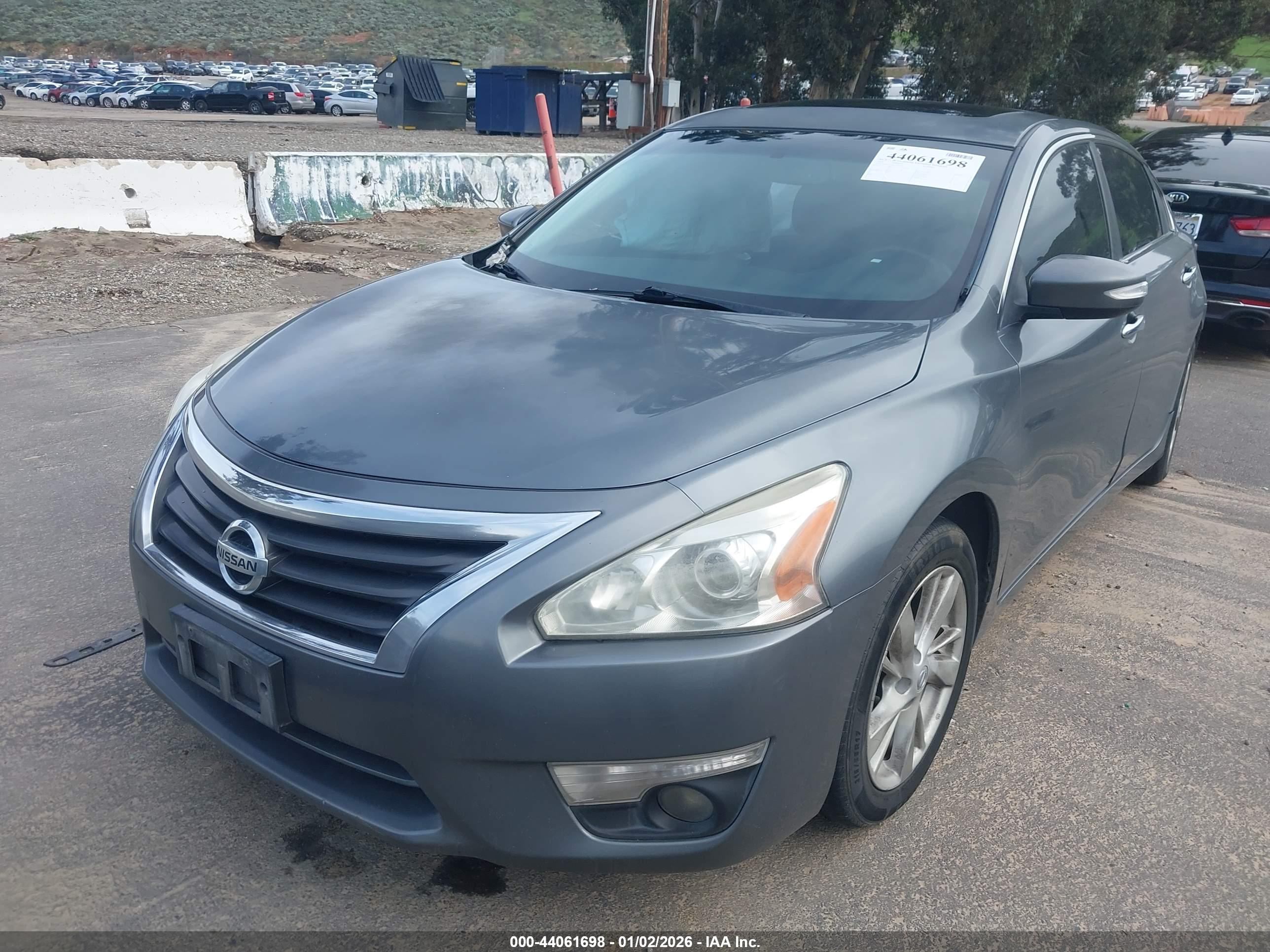 NISSAN ALTIMA image 2