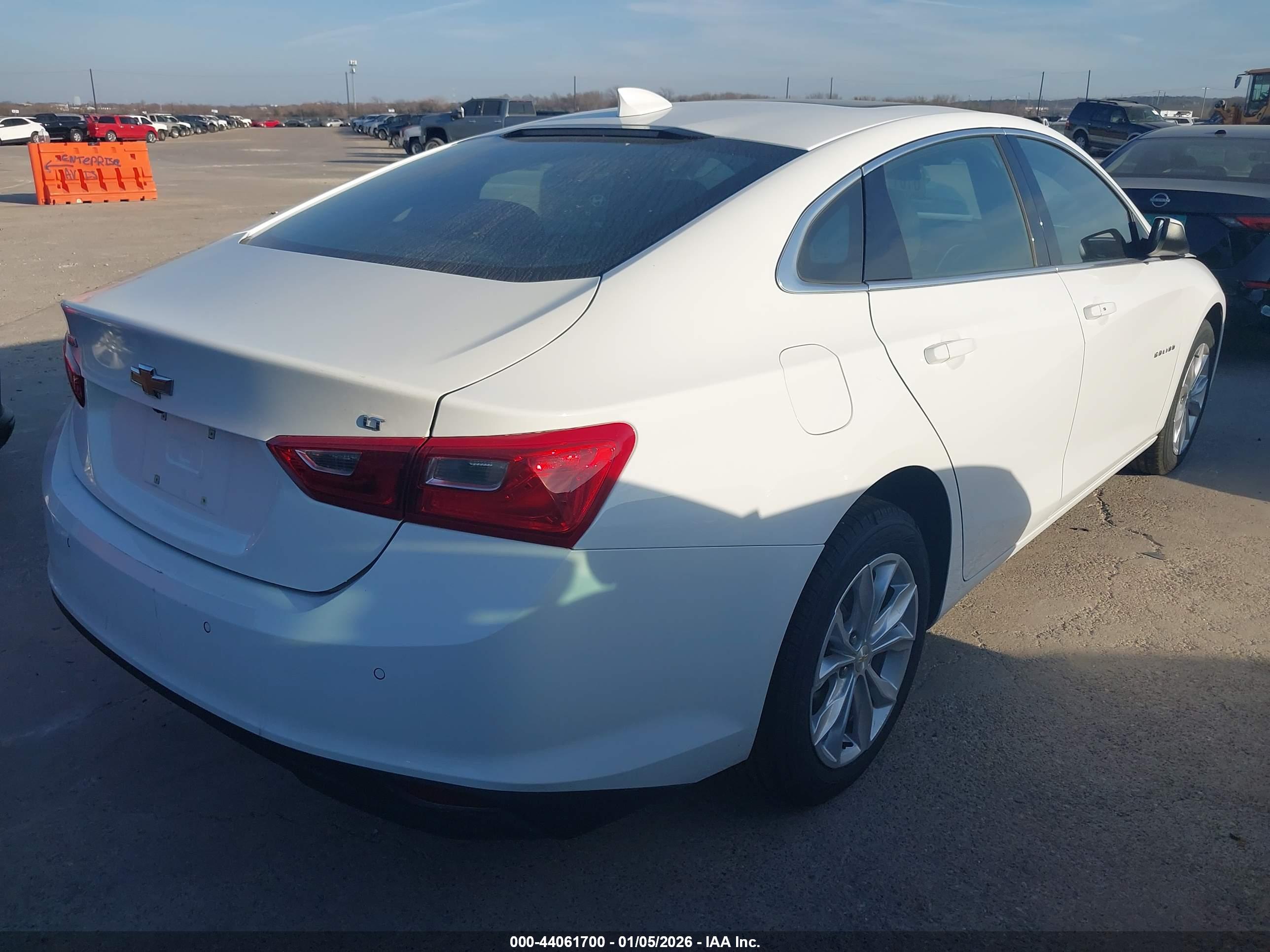 CHEVROLET MALIBU image 4