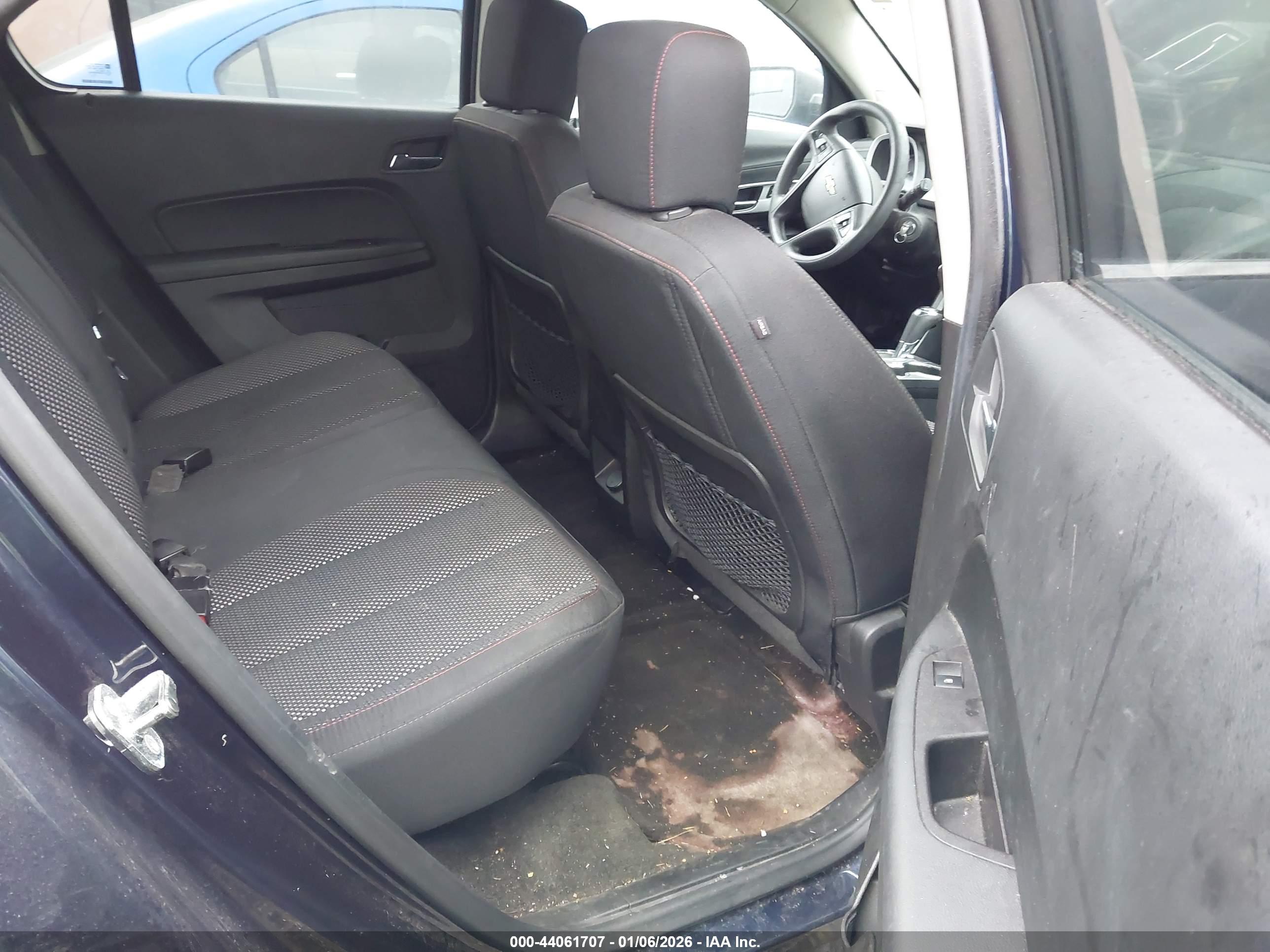 CHEVROLET EQUINOX image 8