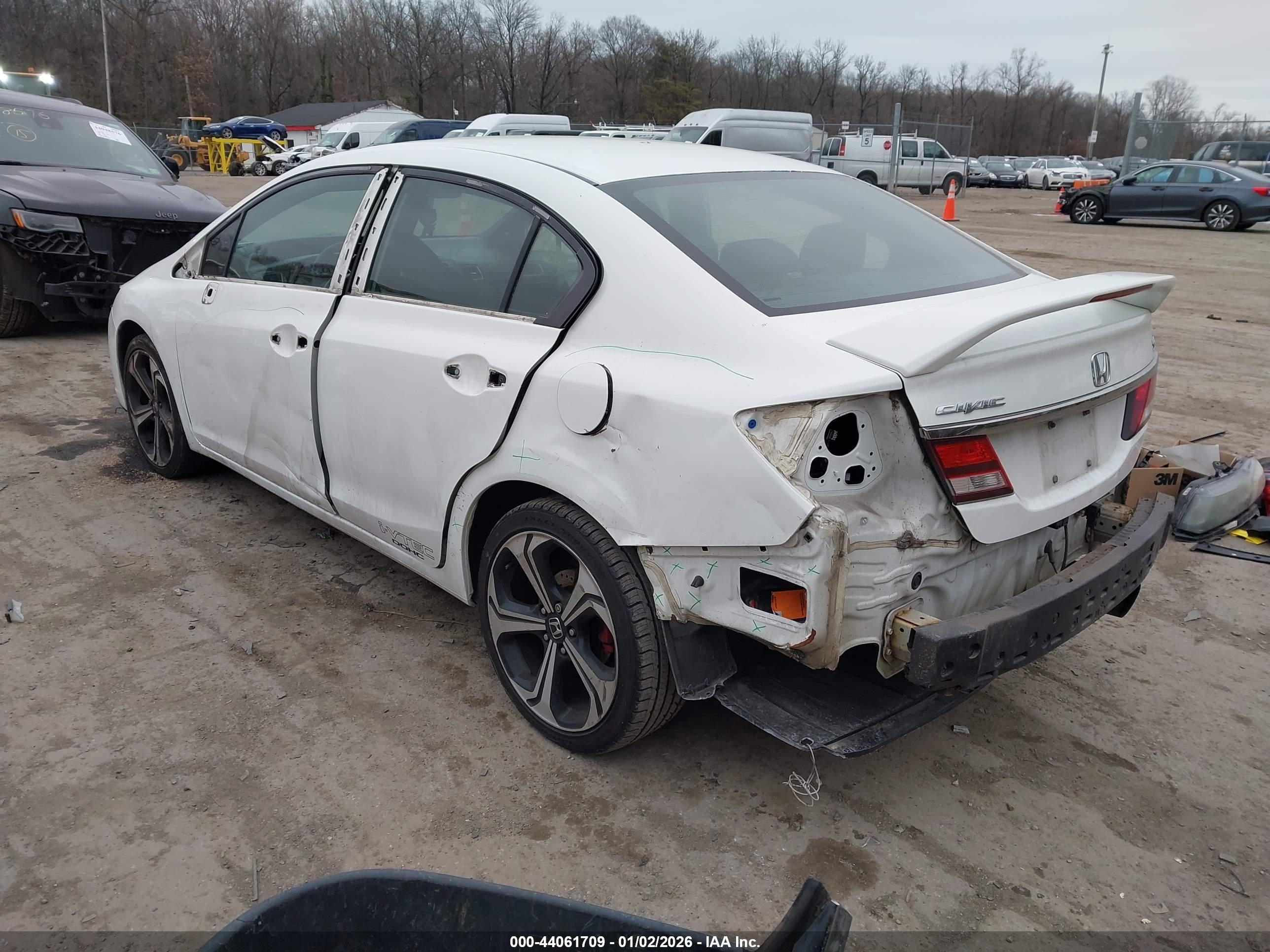 HONDA CIVIC image 3