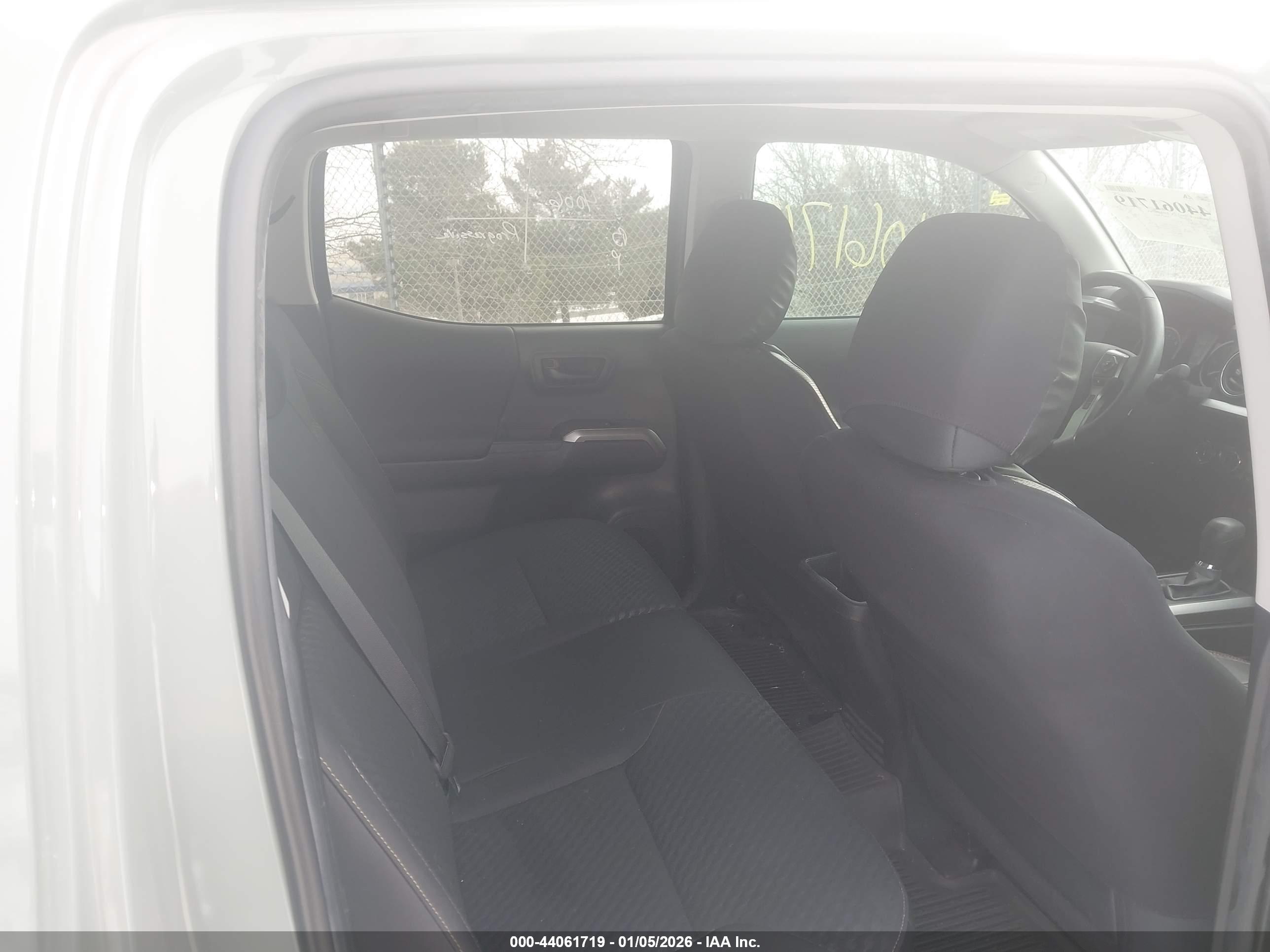 TOYOTA TACOMA image 8