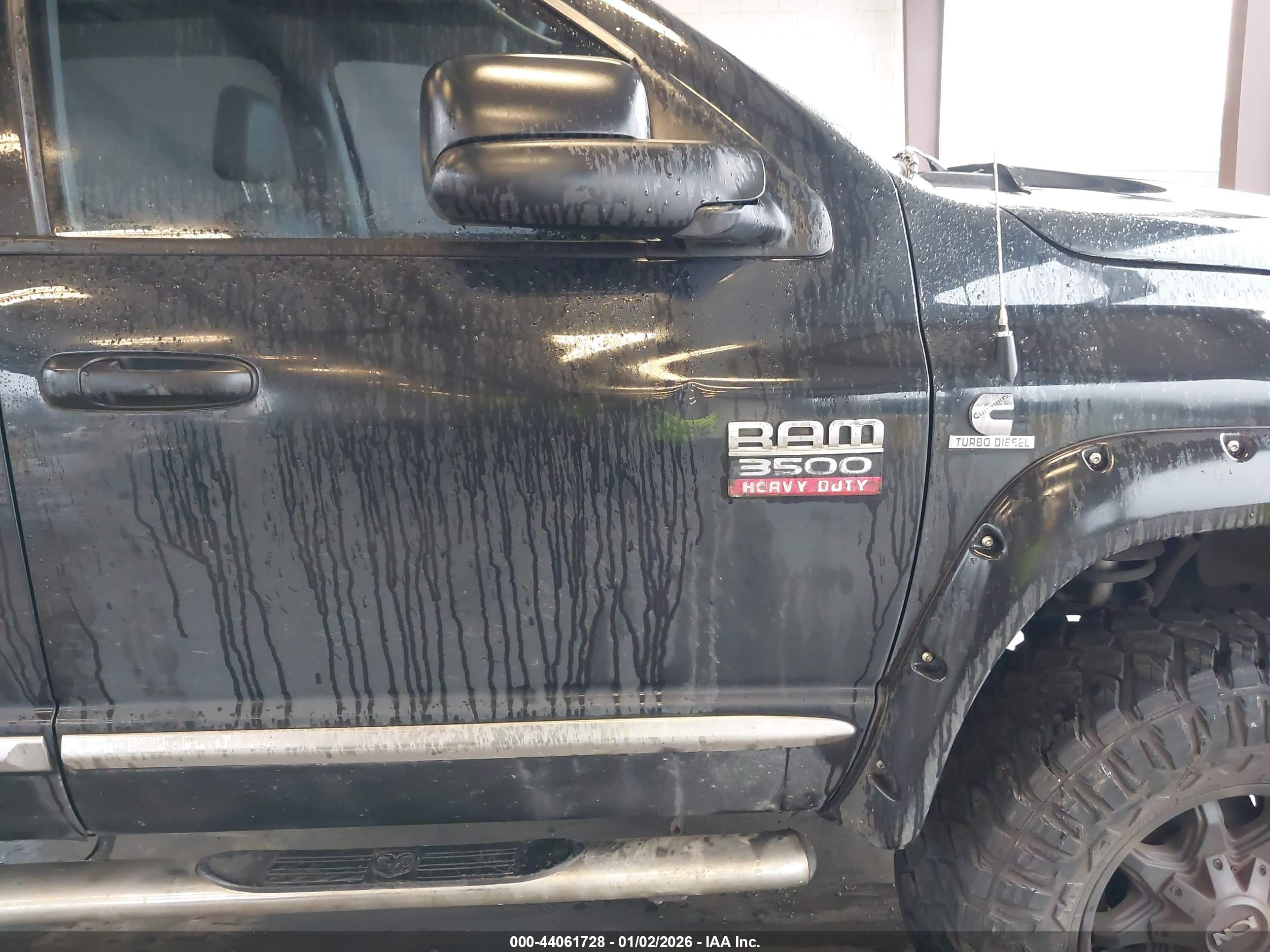 DODGE RAM image 6
