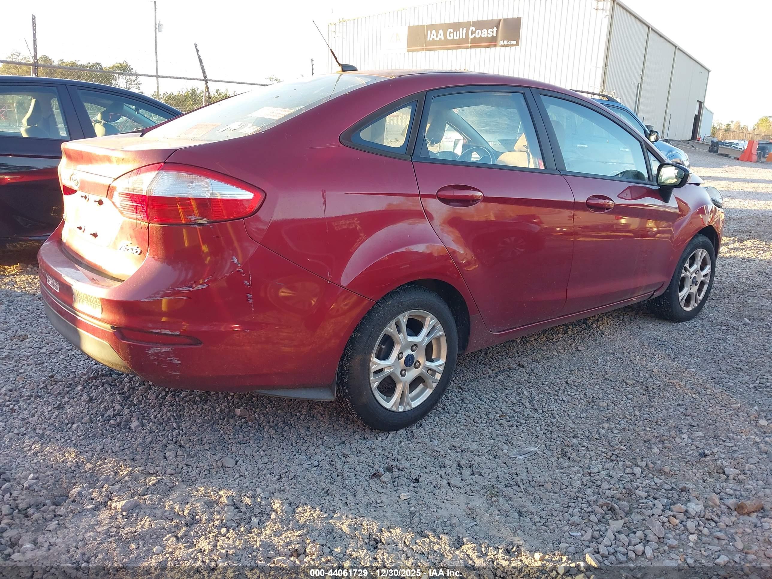 FORD FIESTA image 4
