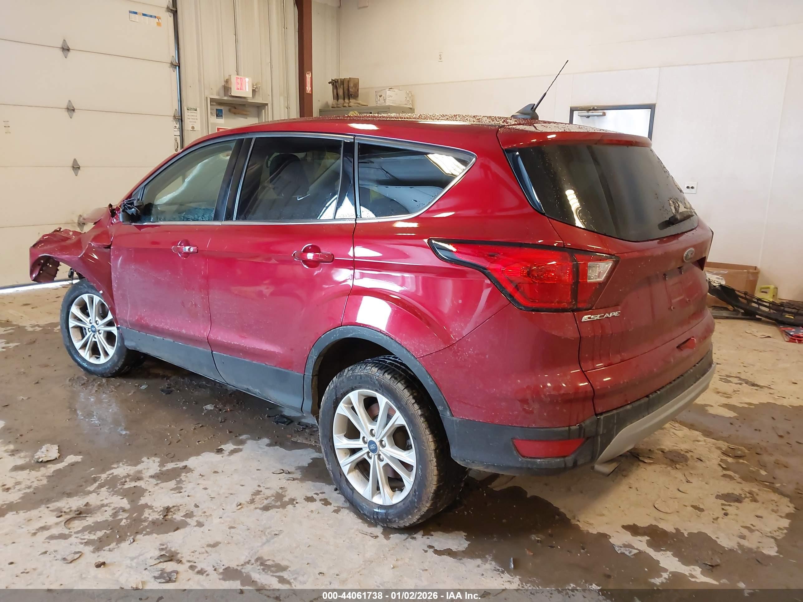 FORD ESCAPE image 3