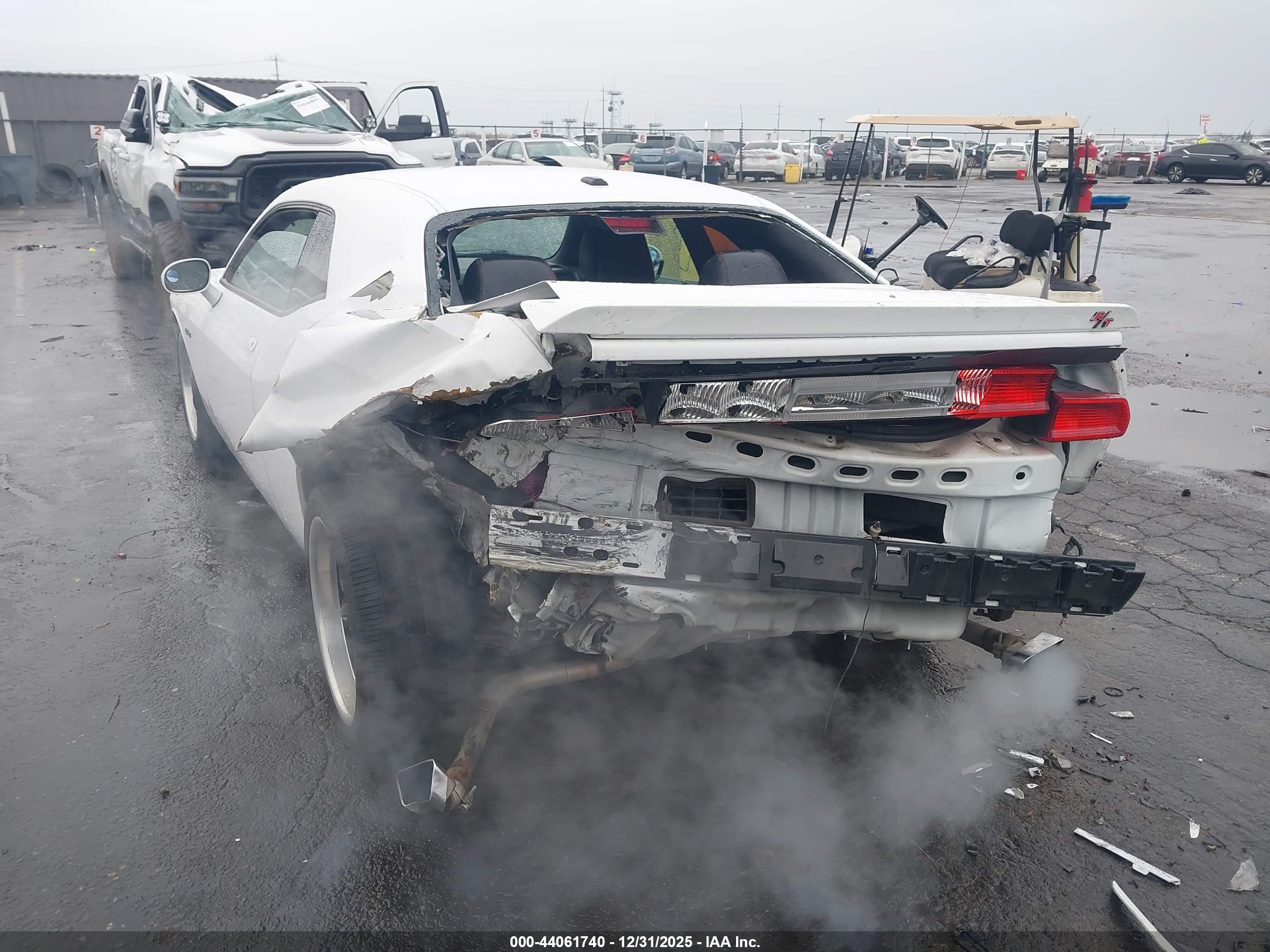 DODGE CHALLENGER image 6