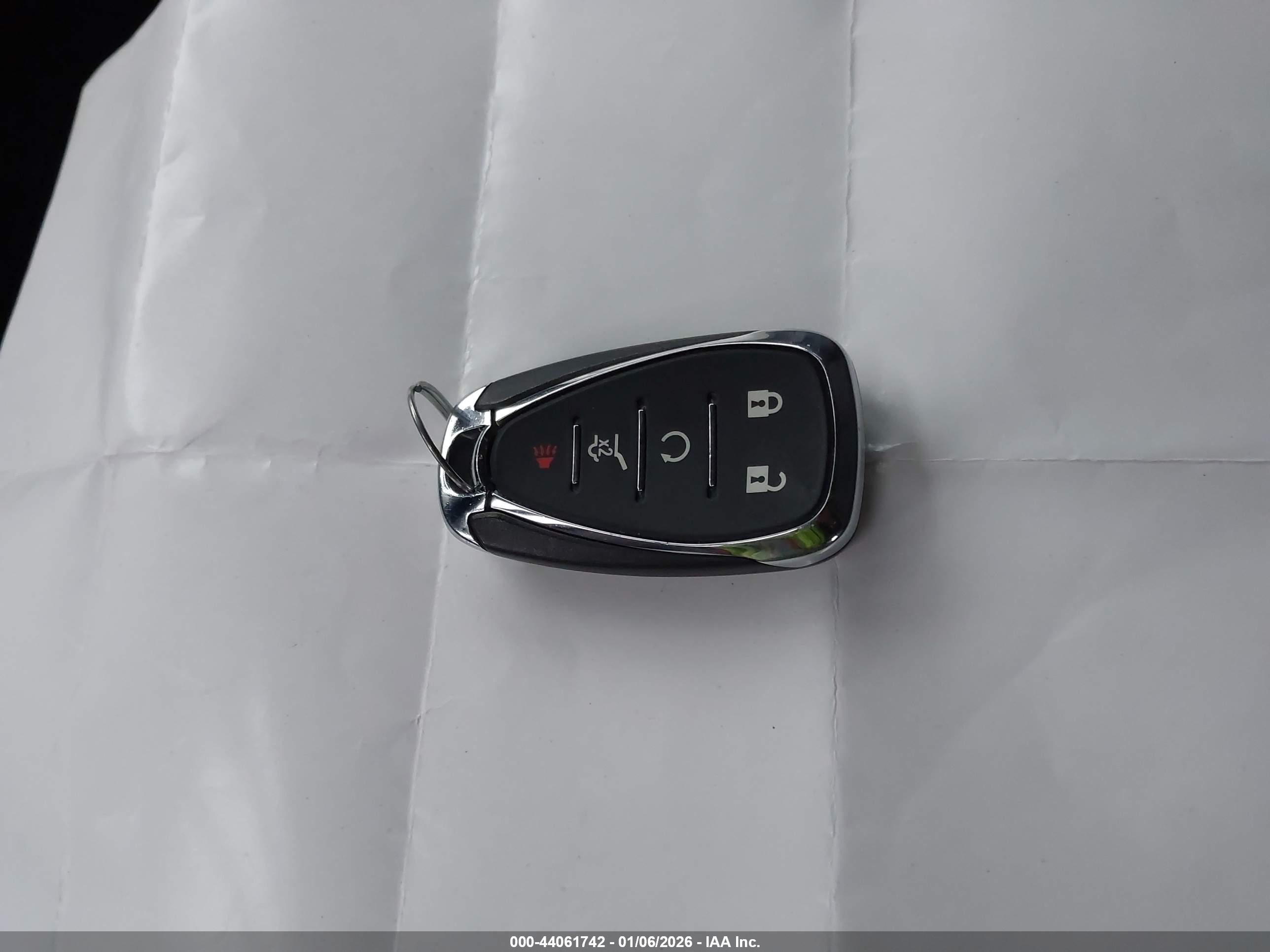 CHEVROLET EQUINOX image 11