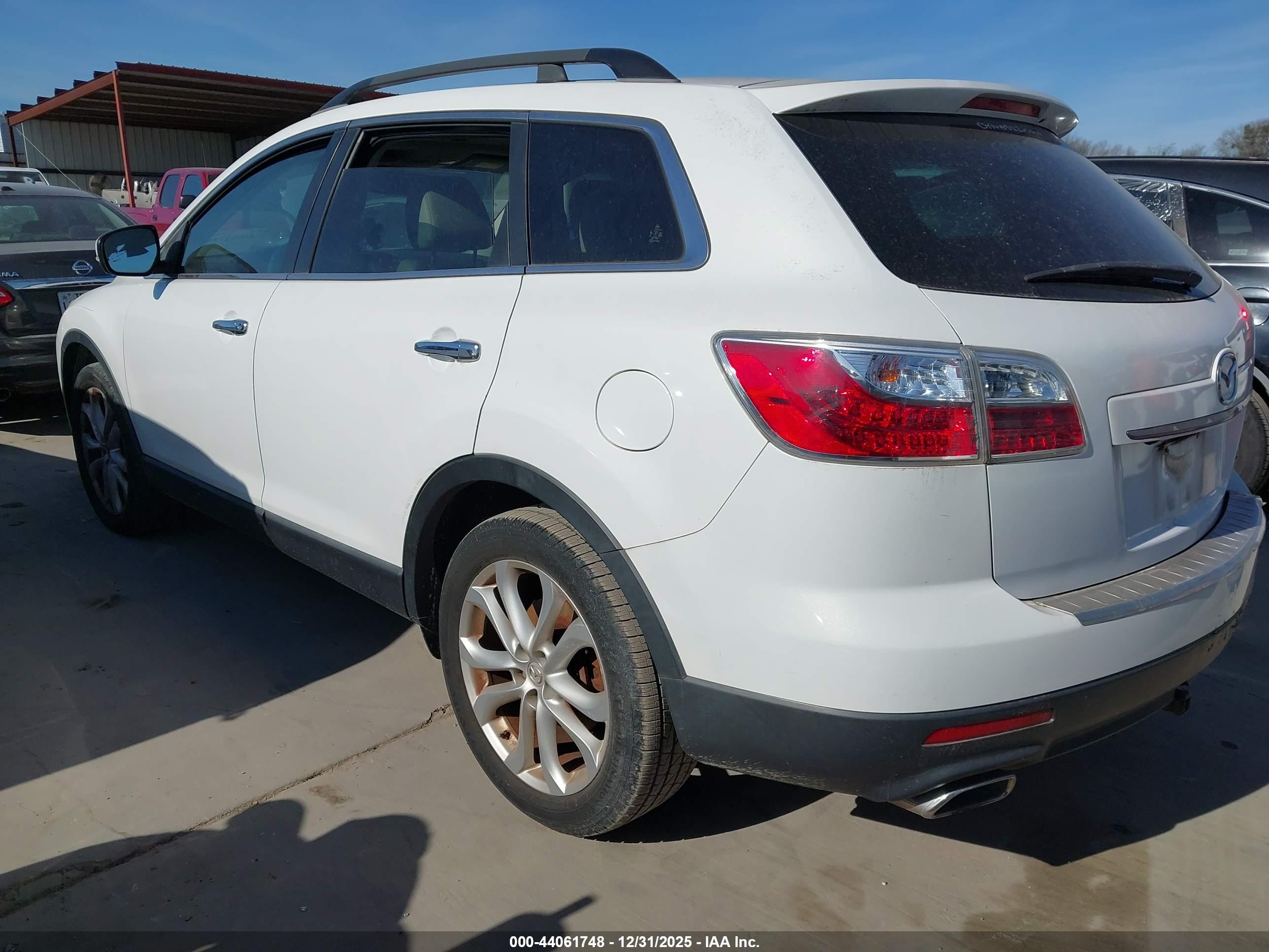 MAZDA CX-9 image 3