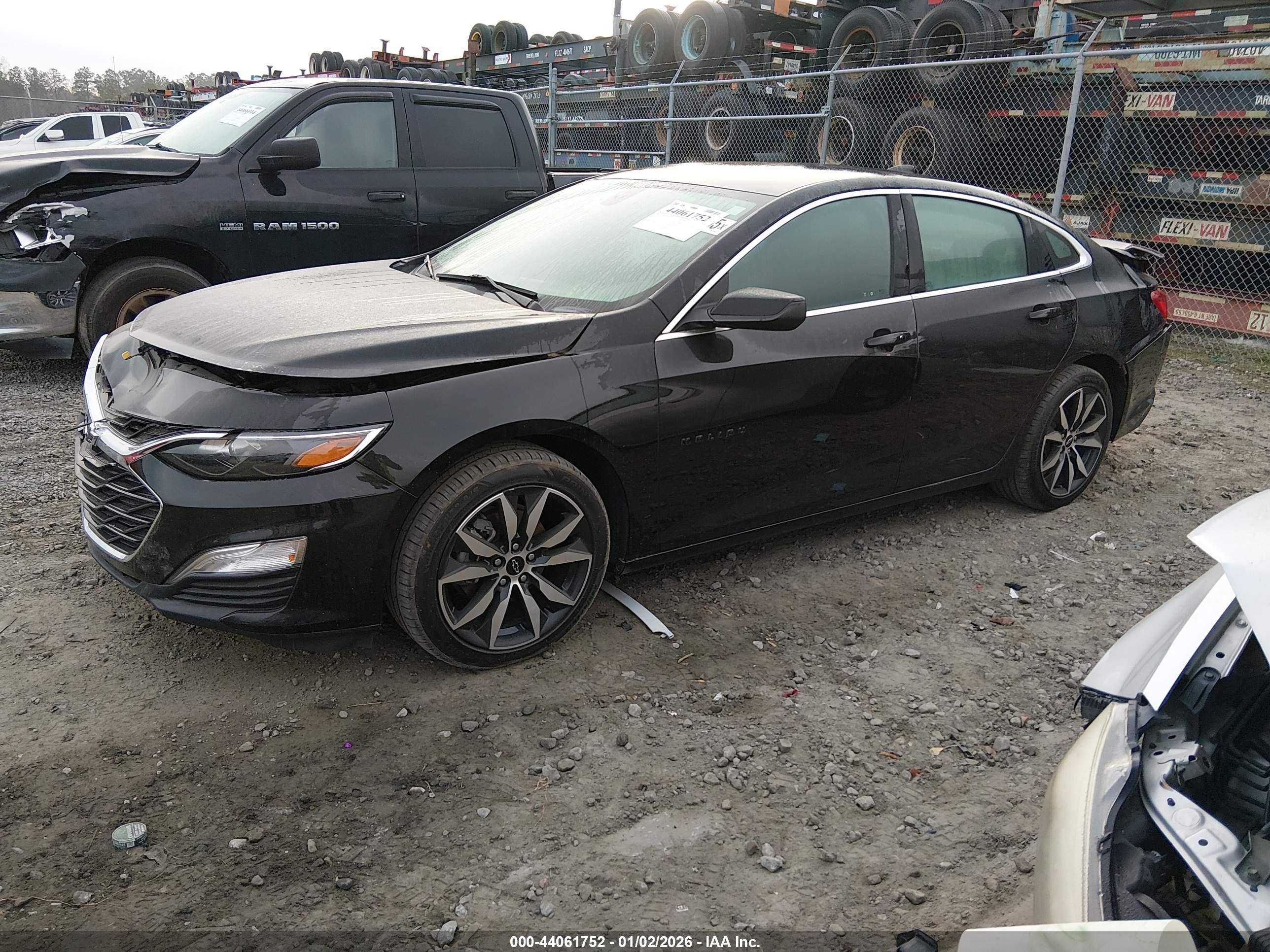 CHEVROLET MALIBU image 2