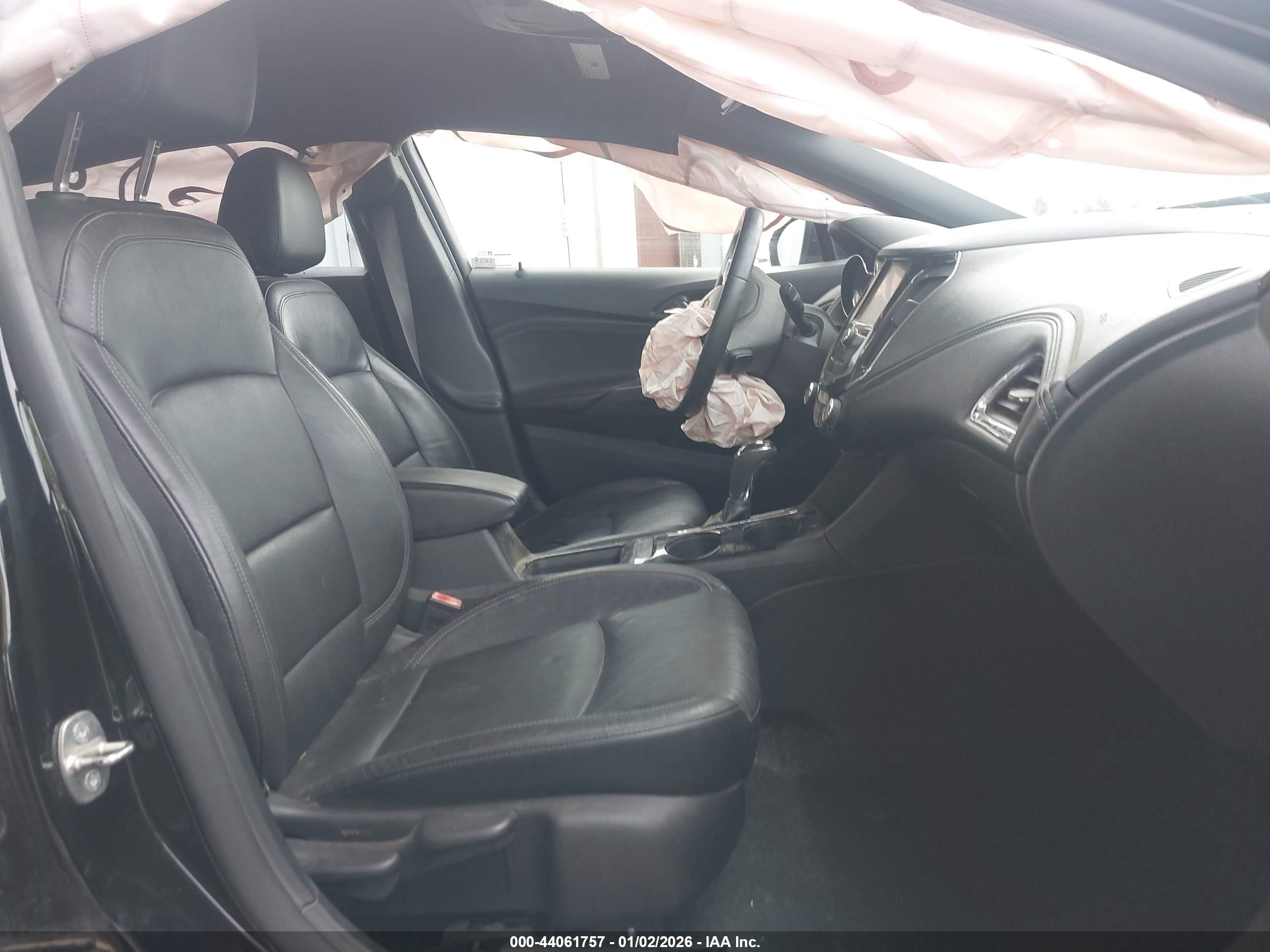 CHEVROLET CRUZE image 5