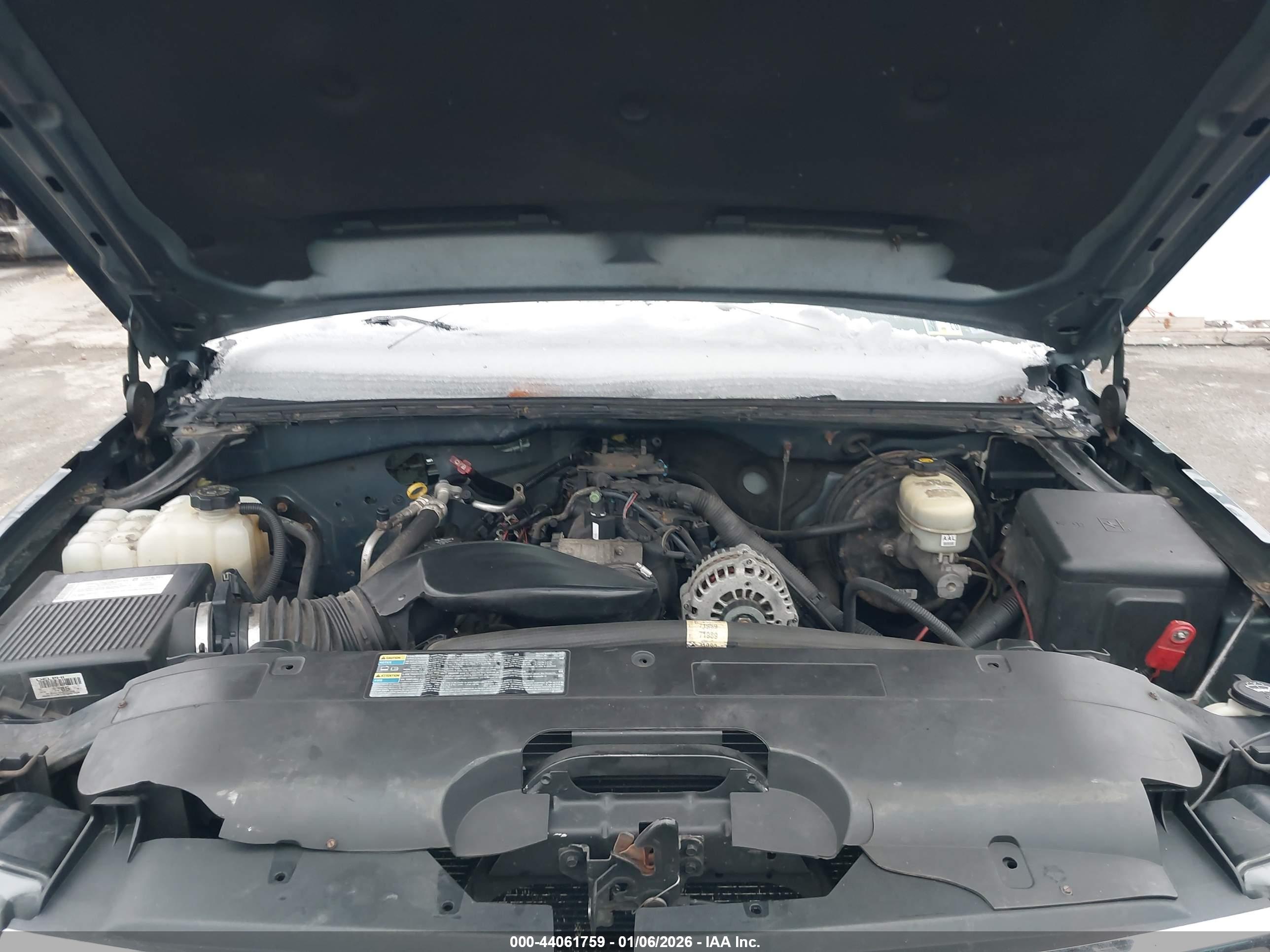 CHEVROLET SILVERADO image 10