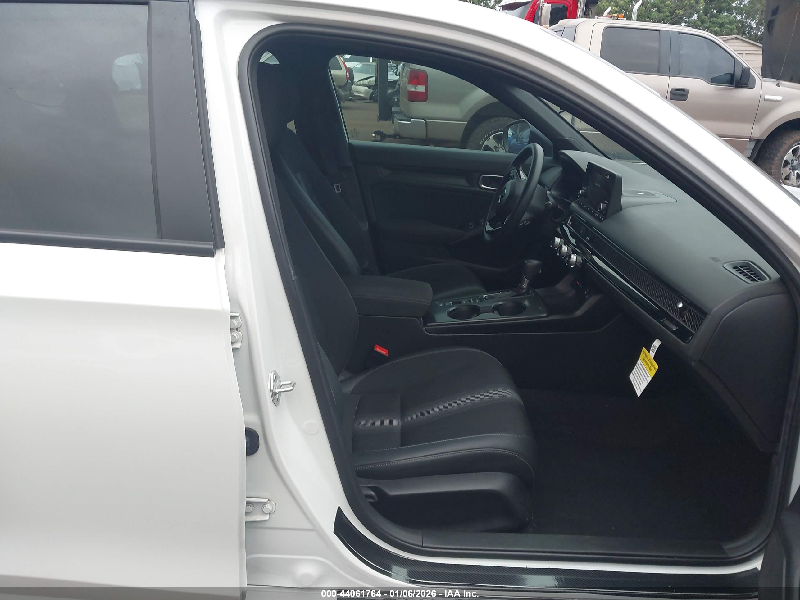 HONDA CIVIC image 5