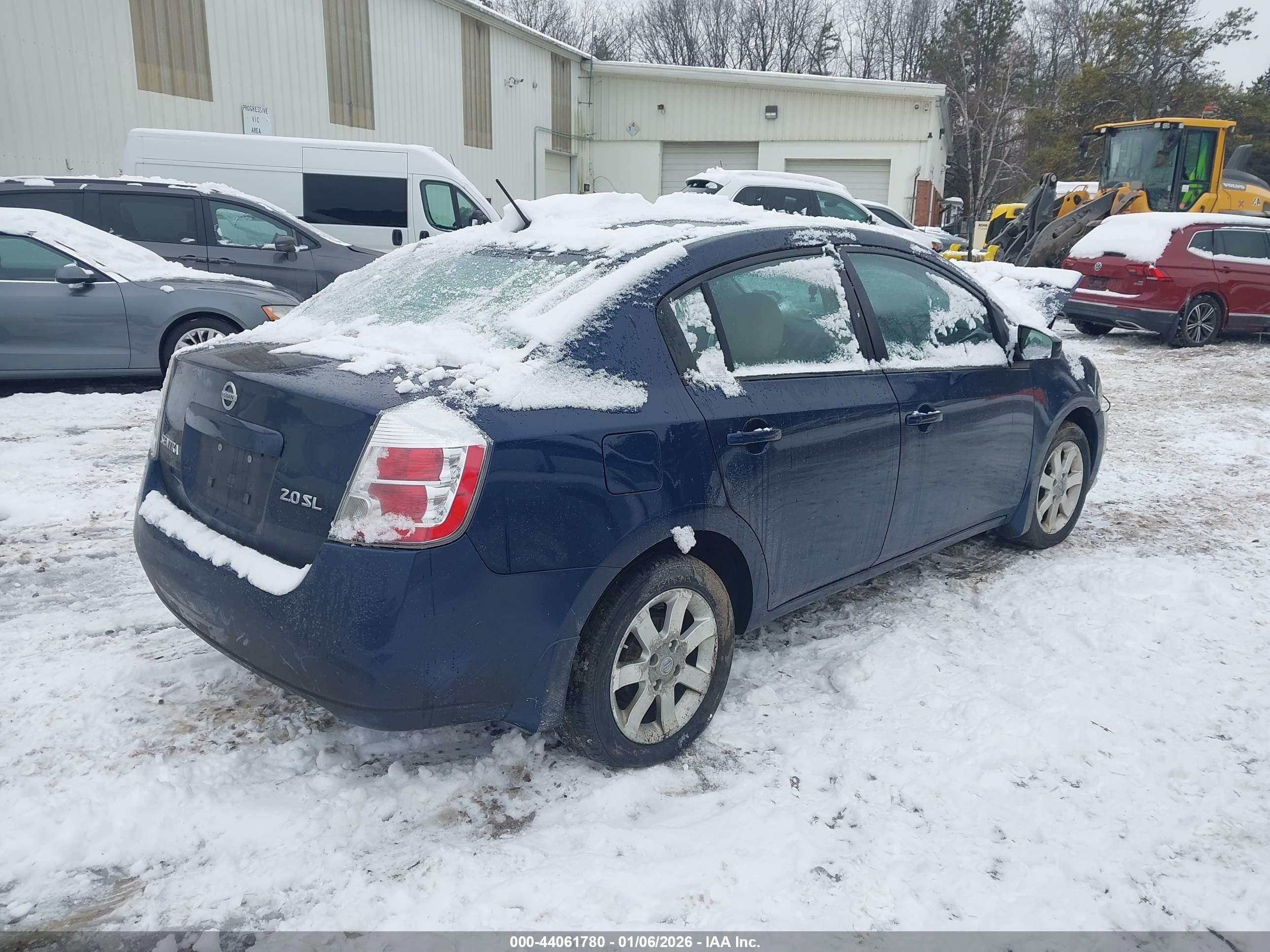 NISSAN SENTRA image 4