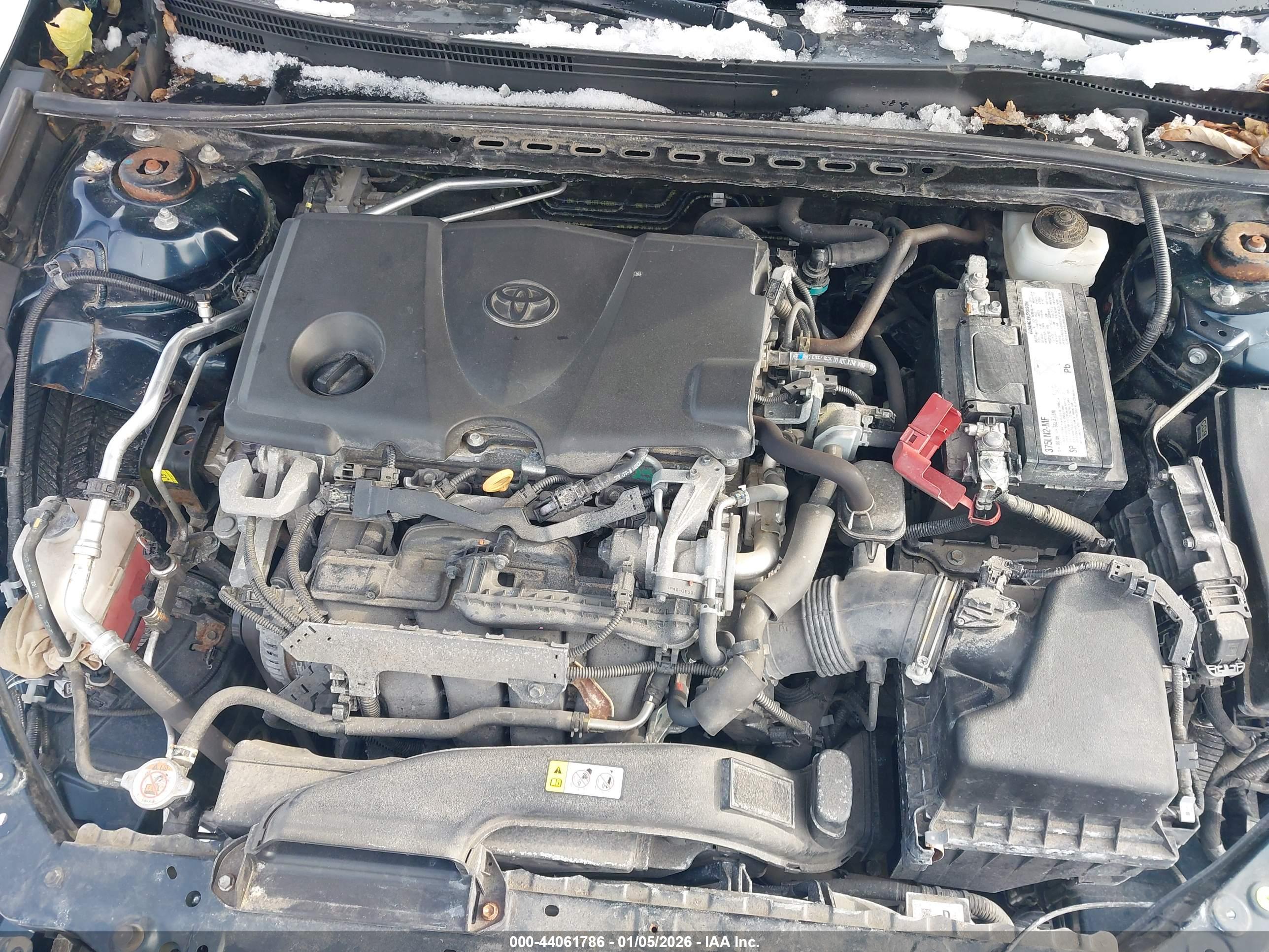 TOYOTA CAMRY image 10
