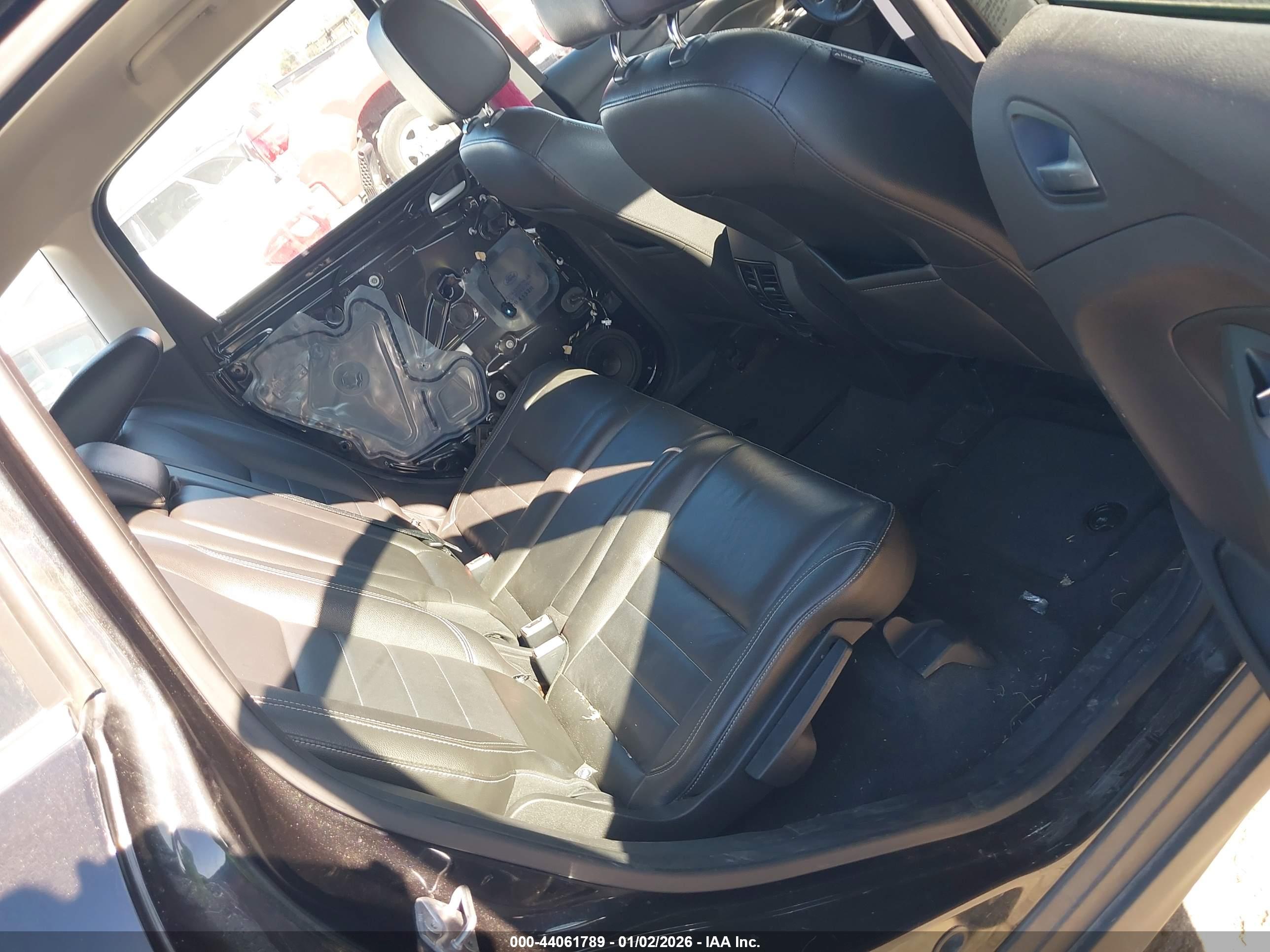 FORD C-MAX image 8