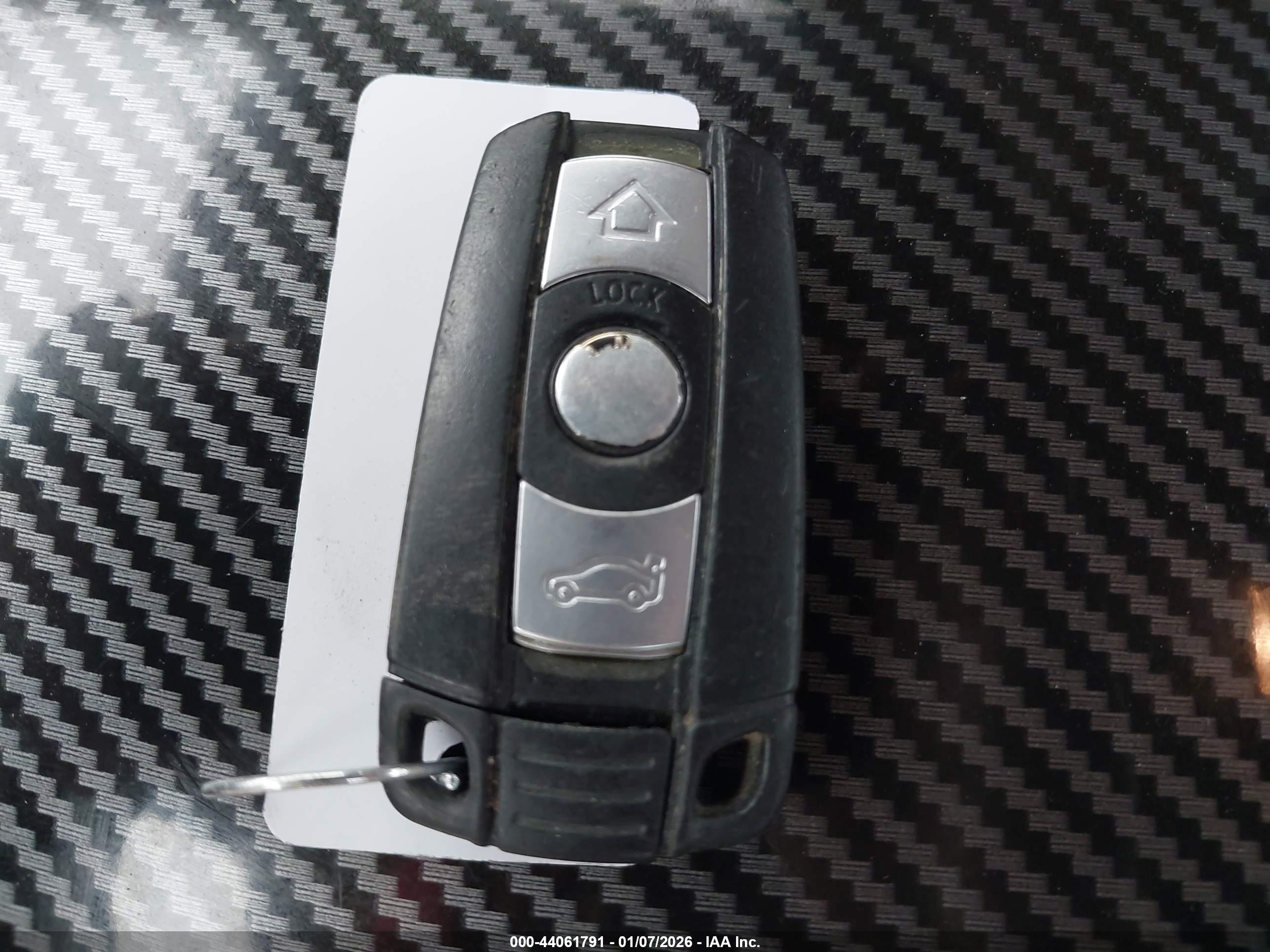 BMW 328I image 11