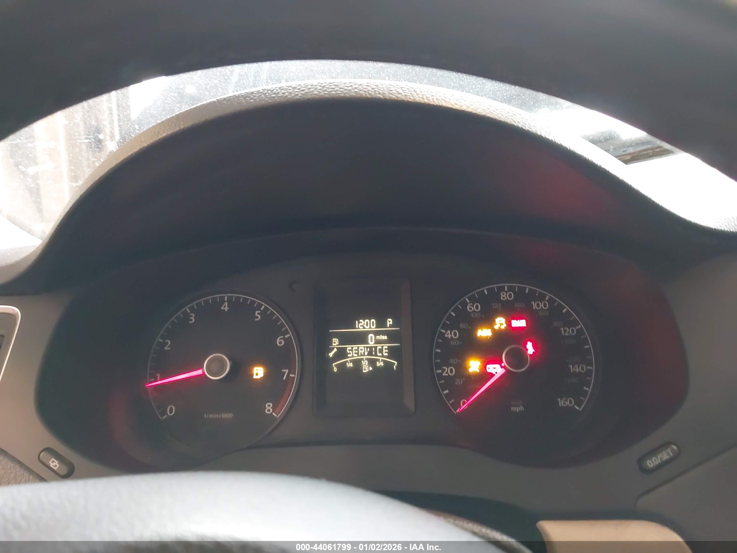 VOLKSWAGEN JETTA image 7
