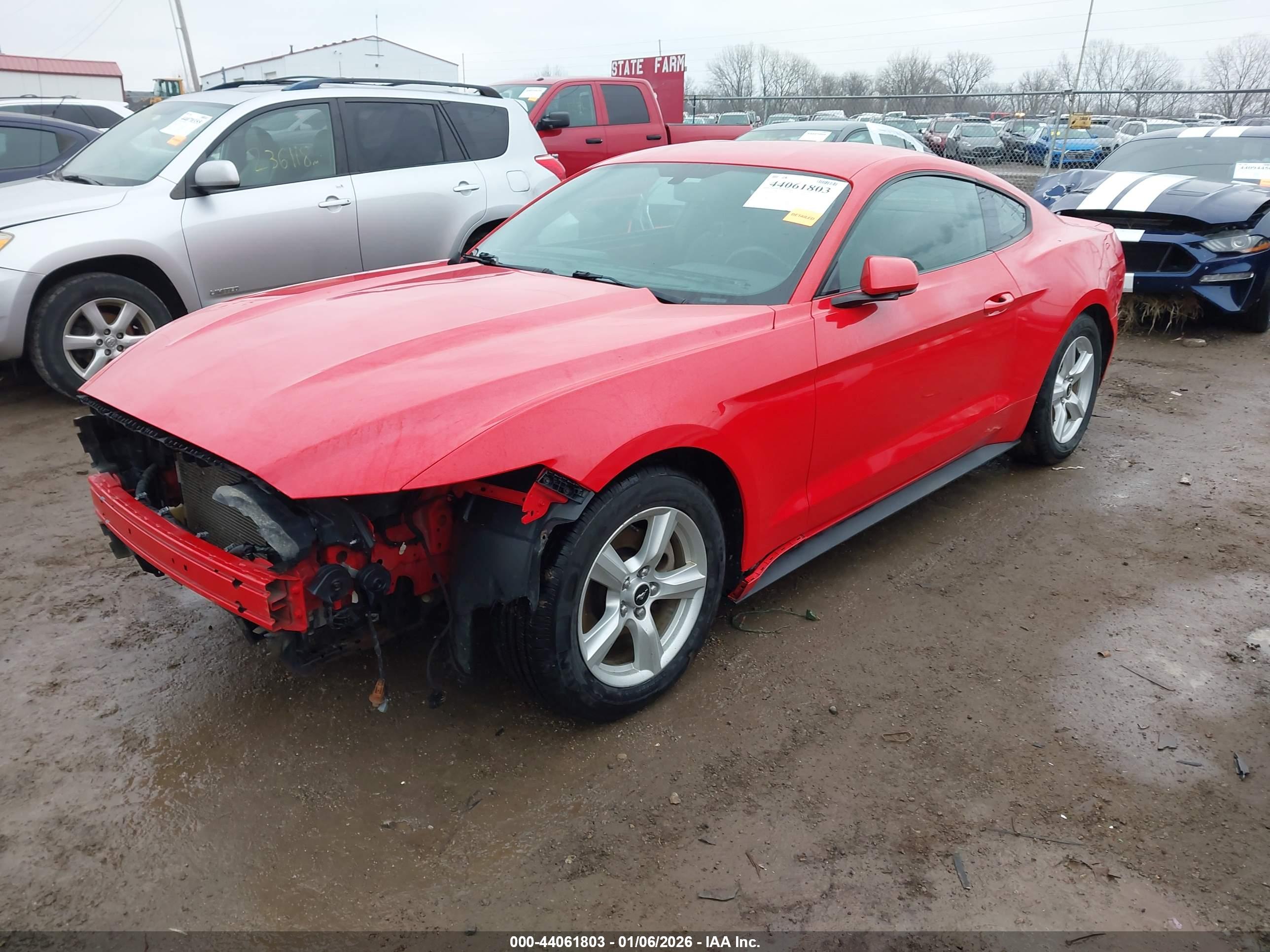FORD MUSTANG image 2