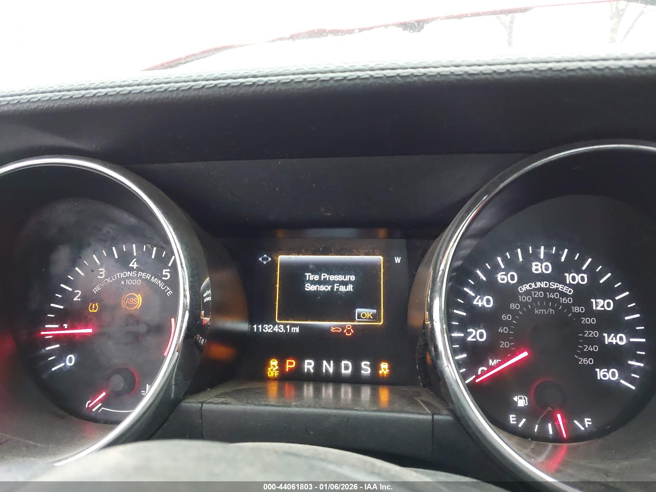 FORD MUSTANG image 7