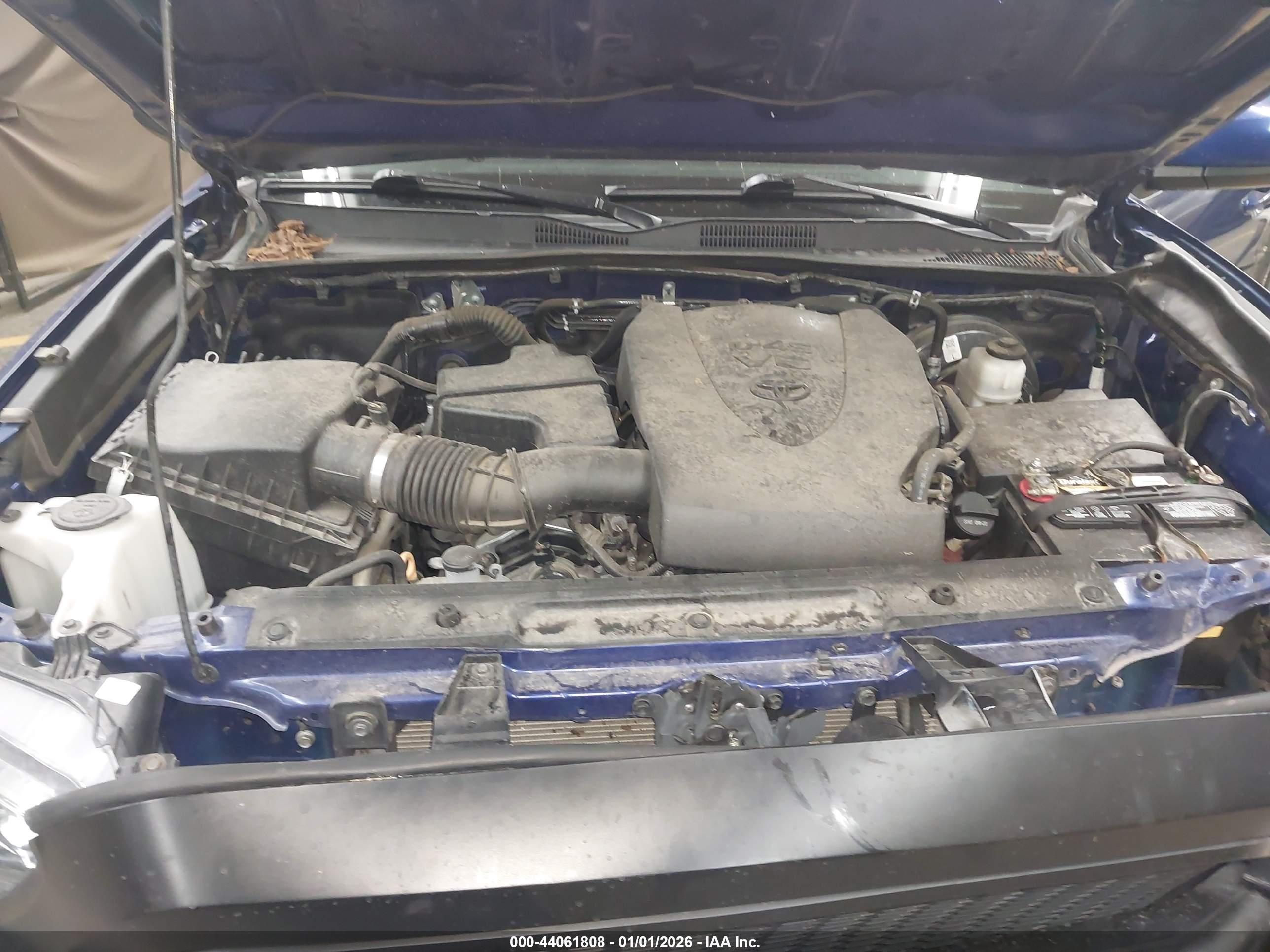 TOYOTA TACOMA image 10