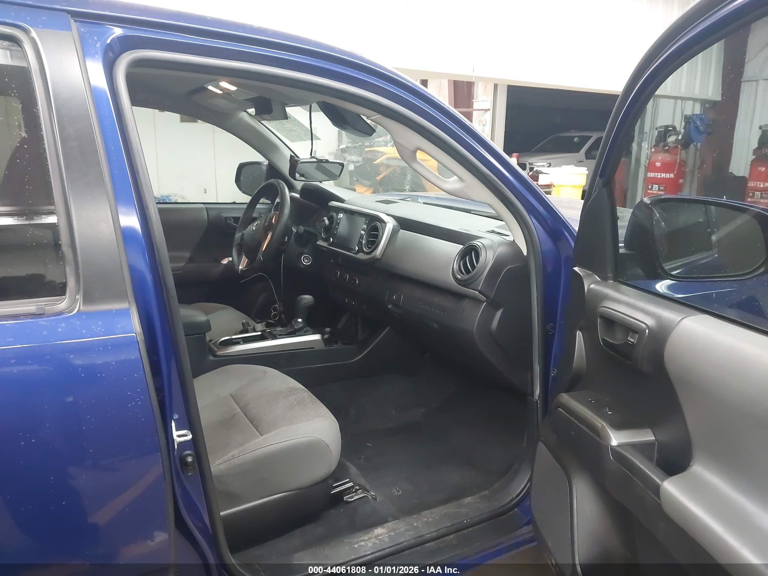 TOYOTA TACOMA image 5