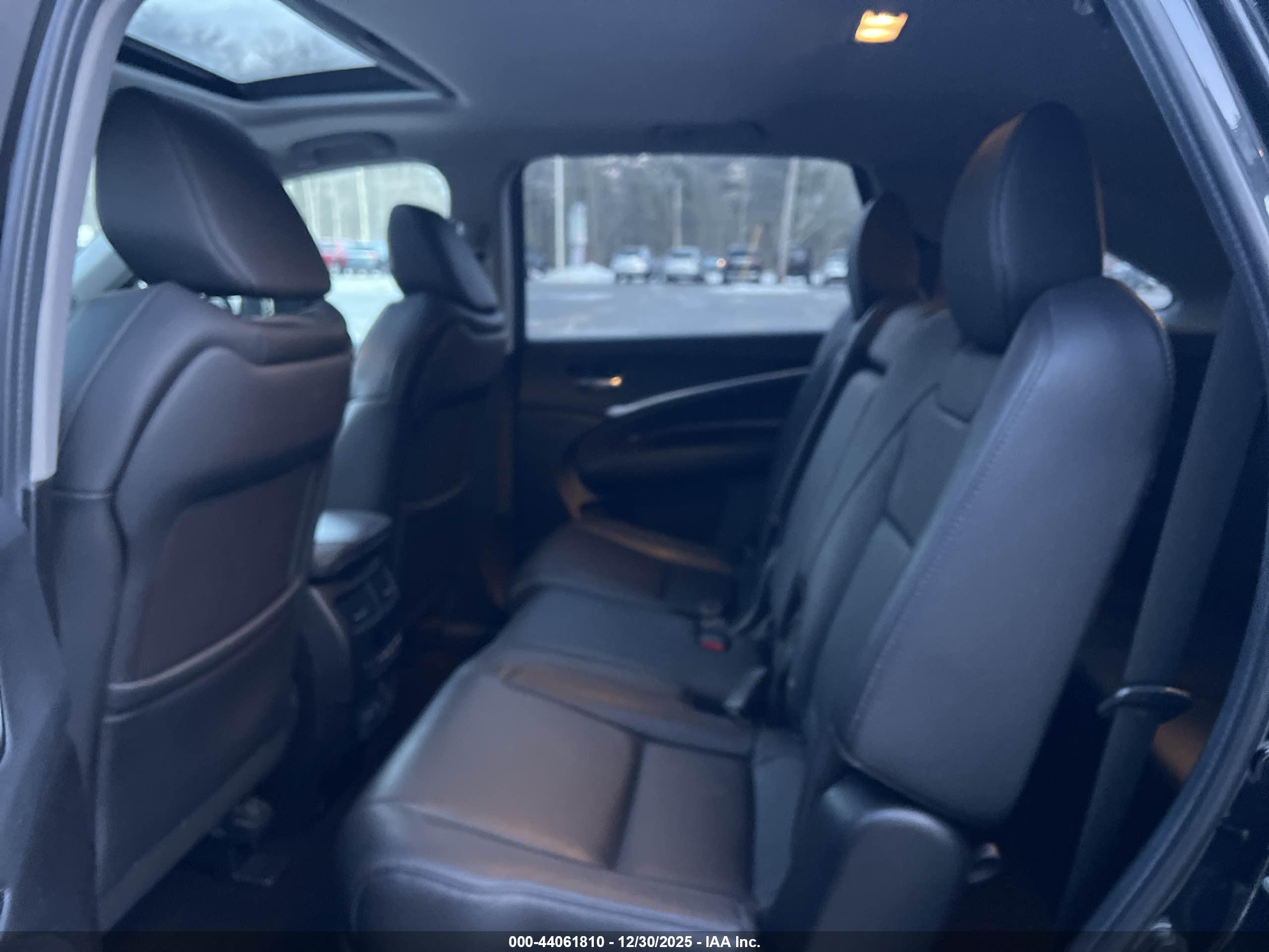 ACURA MDX image 8