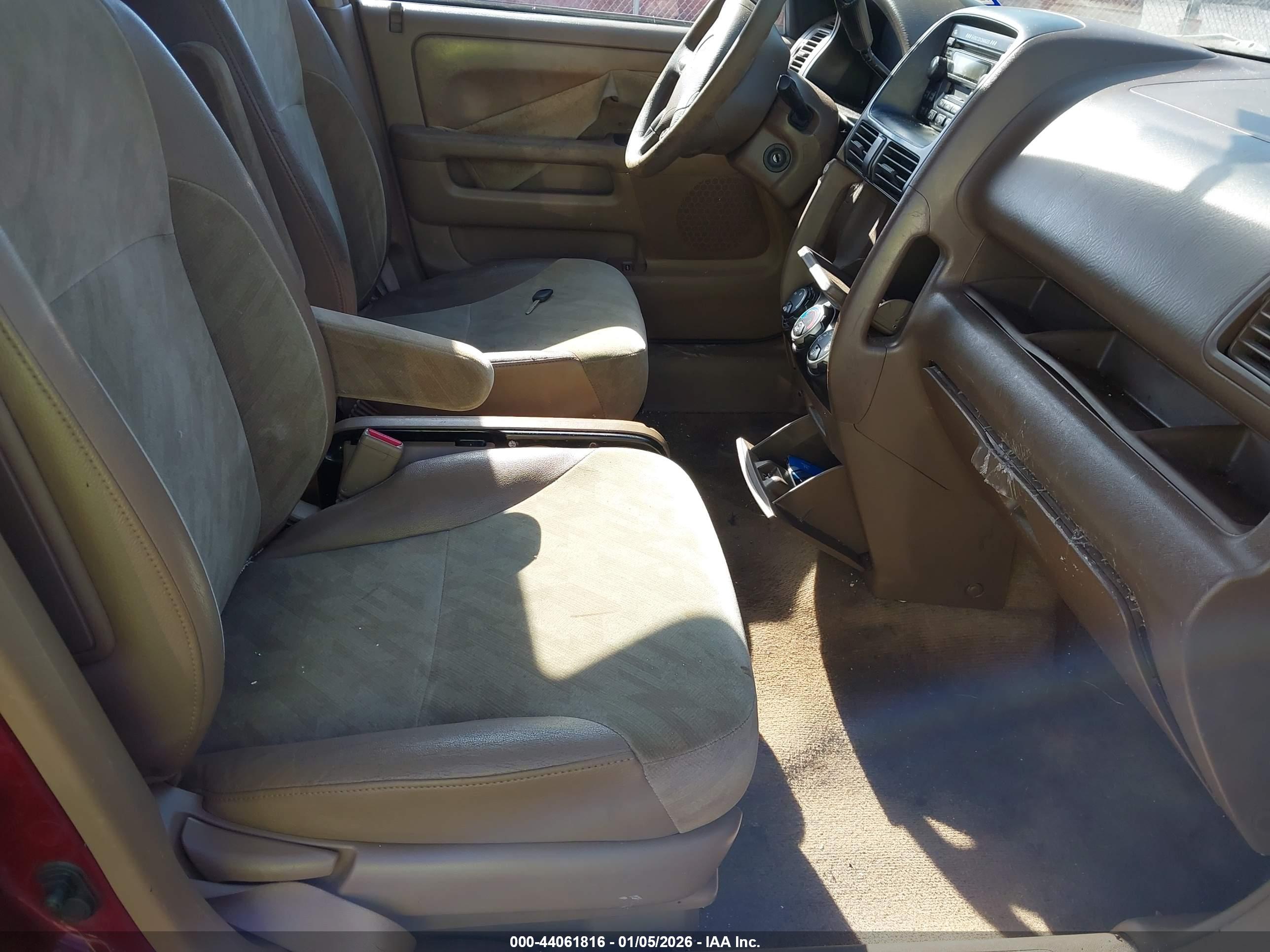 HONDA CR-V image 5