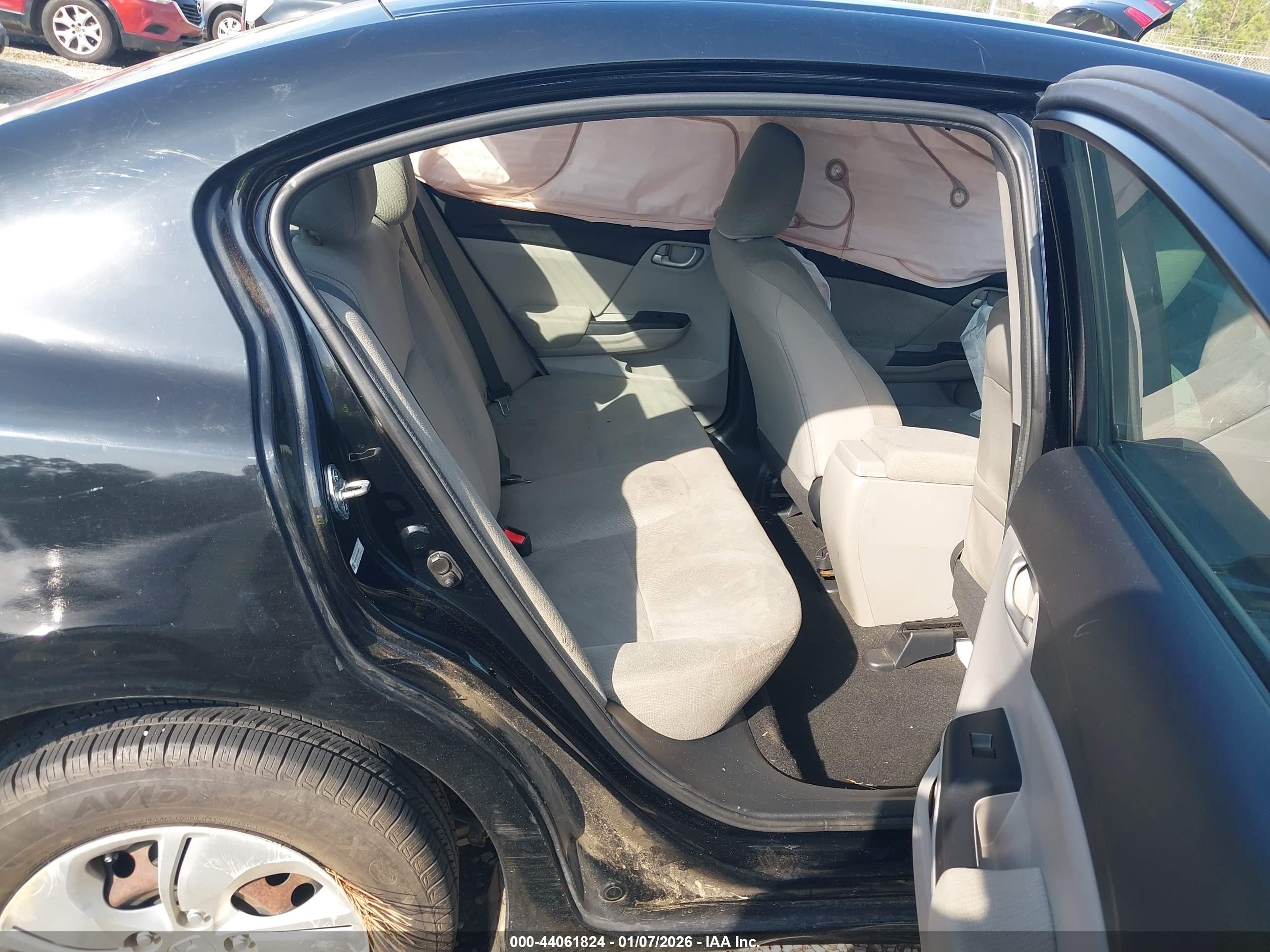 HONDA CIVIC image 8
