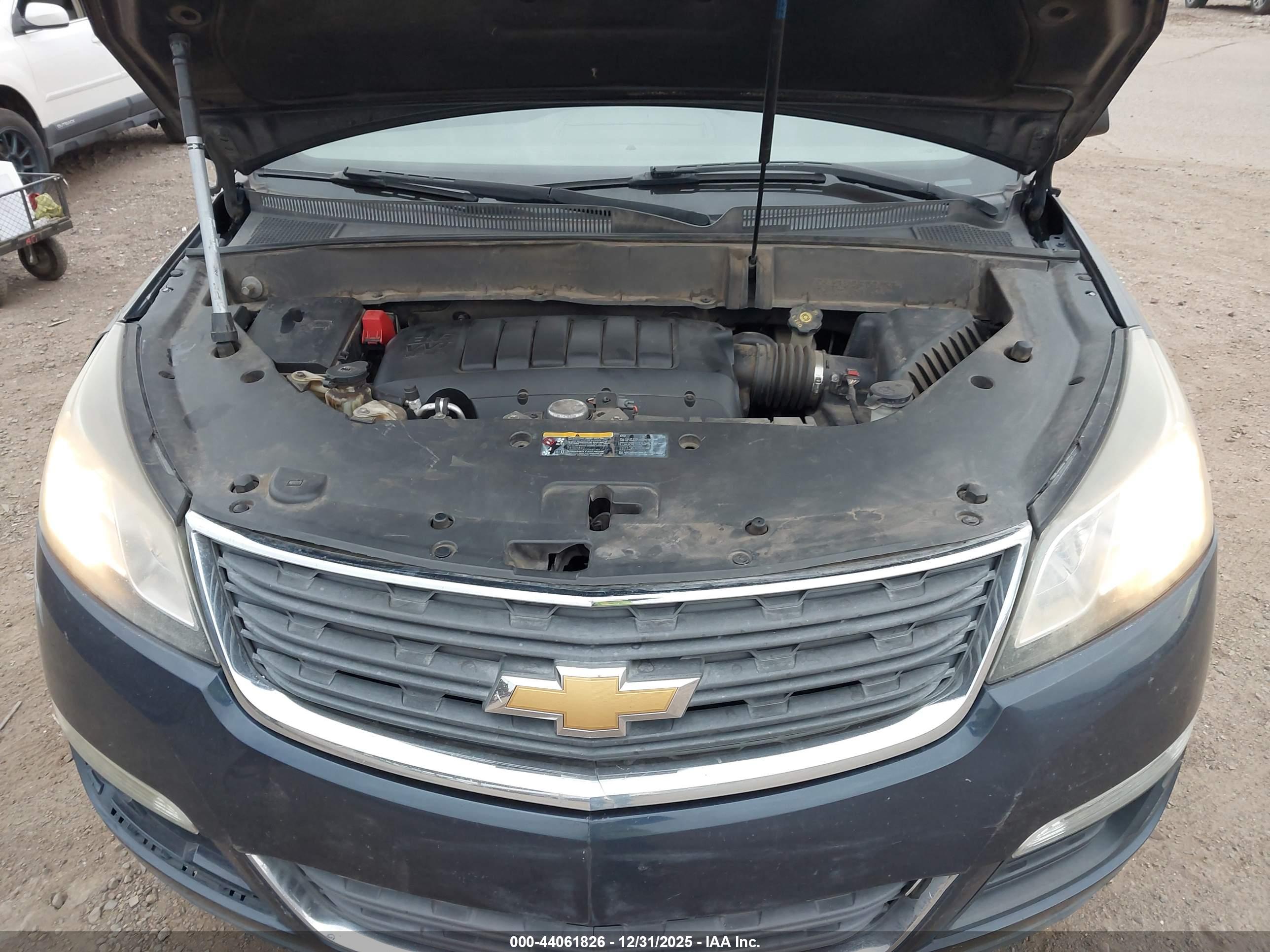 CHEVROLET TRAVERSE image 10