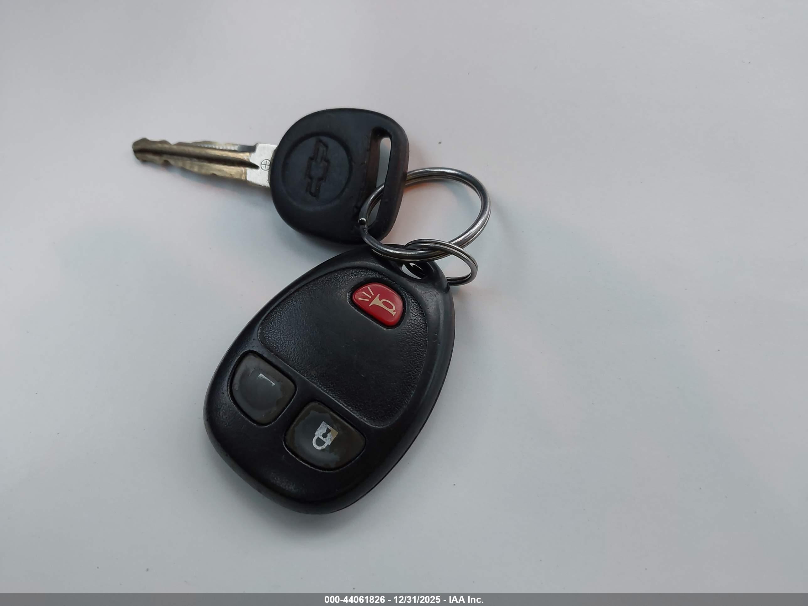 CHEVROLET TRAVERSE image 11