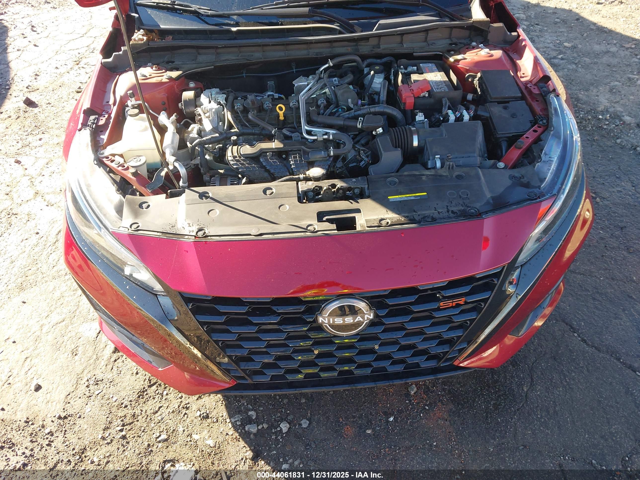 NISSAN ALTIMA image 10
