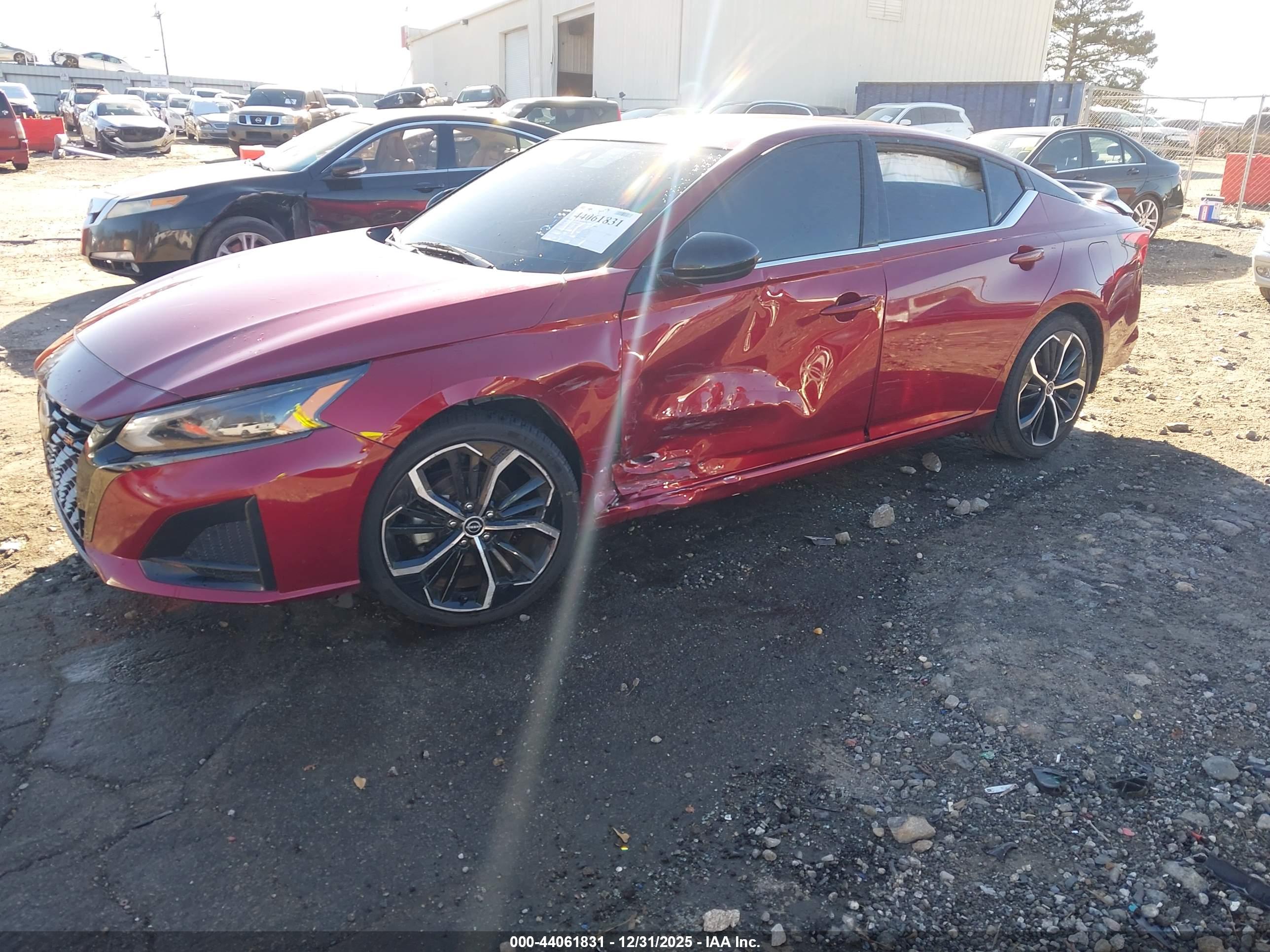 NISSAN ALTIMA image 6