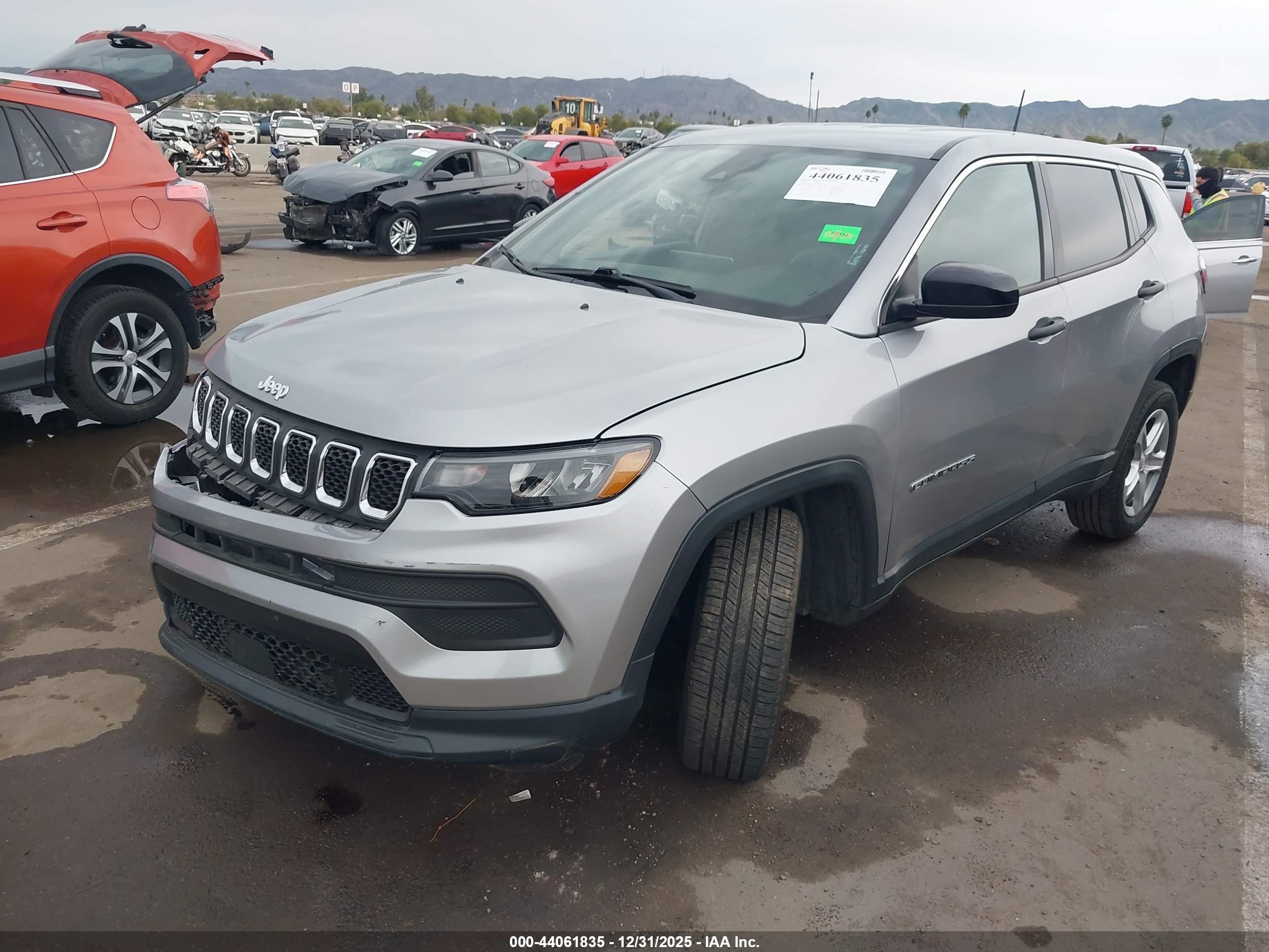 JEEP COMPASS image 2