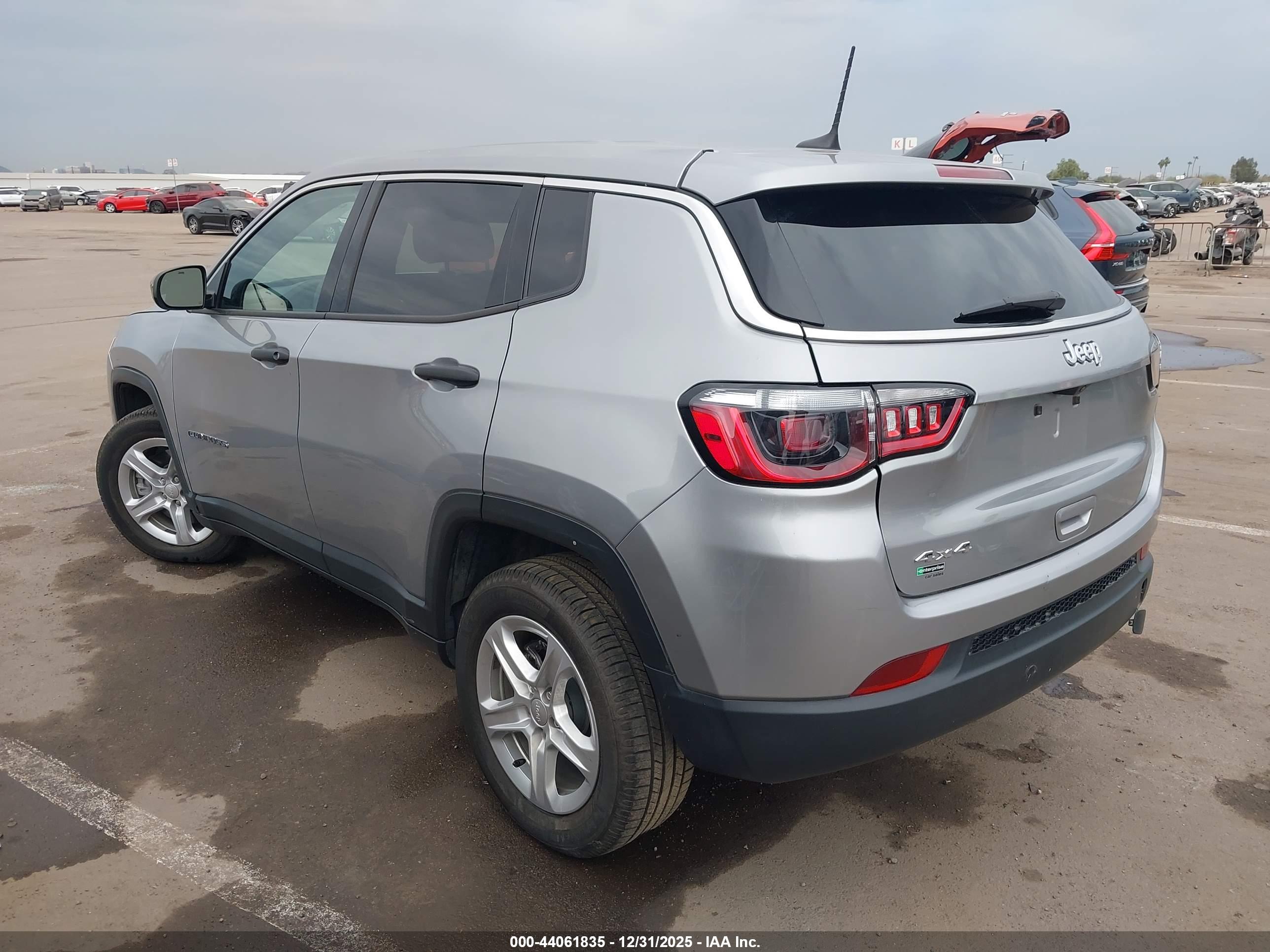 JEEP COMPASS image 3