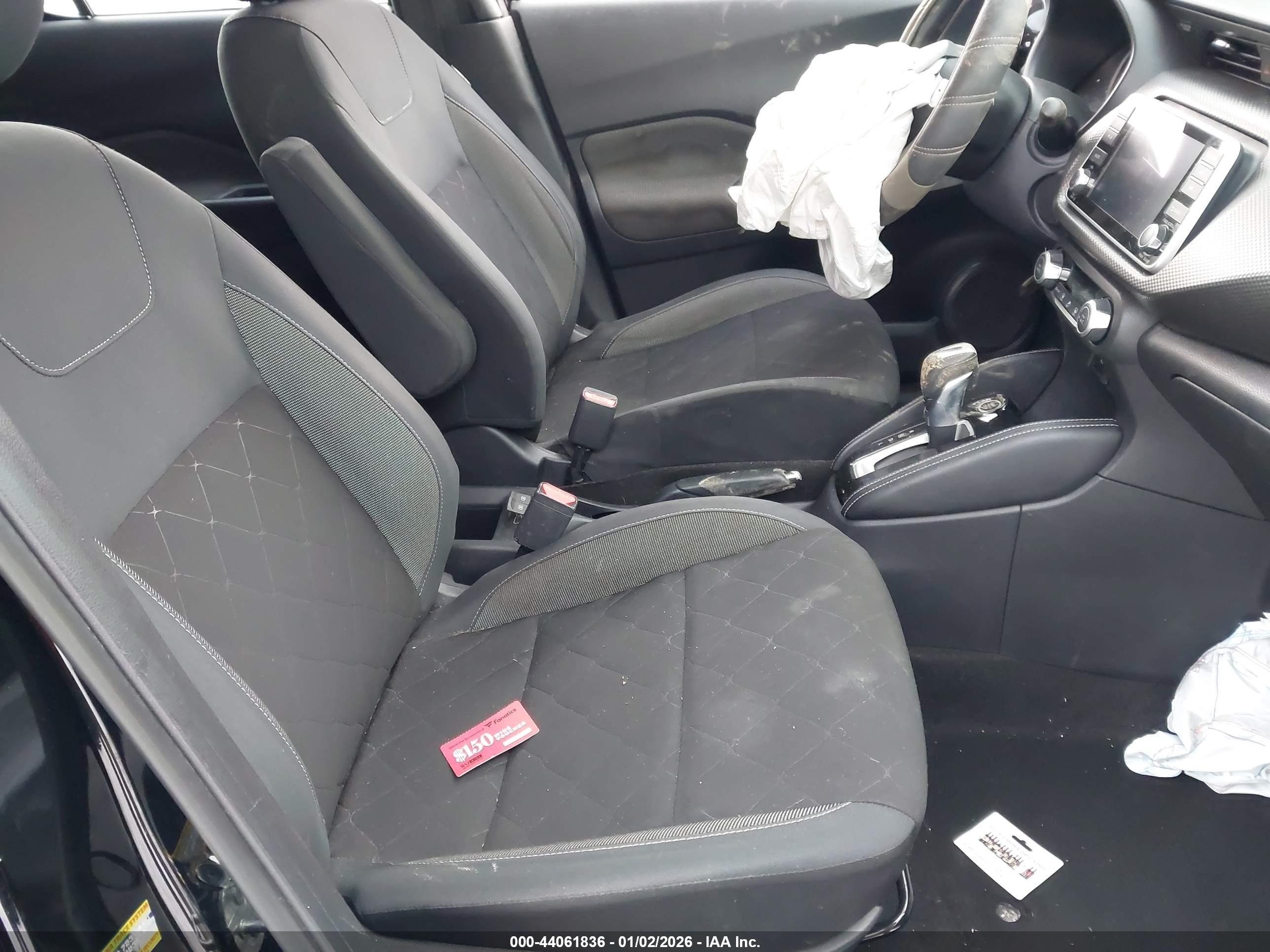 NISSAN KICKS image 5