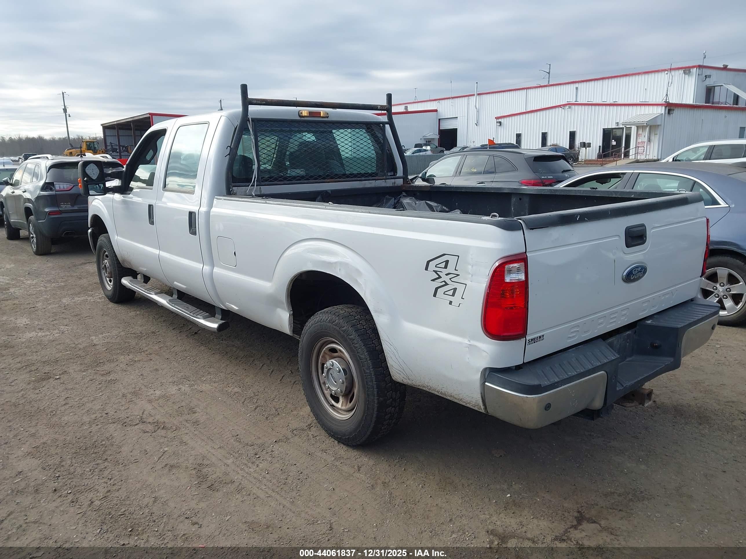 FORD F-250 image 3