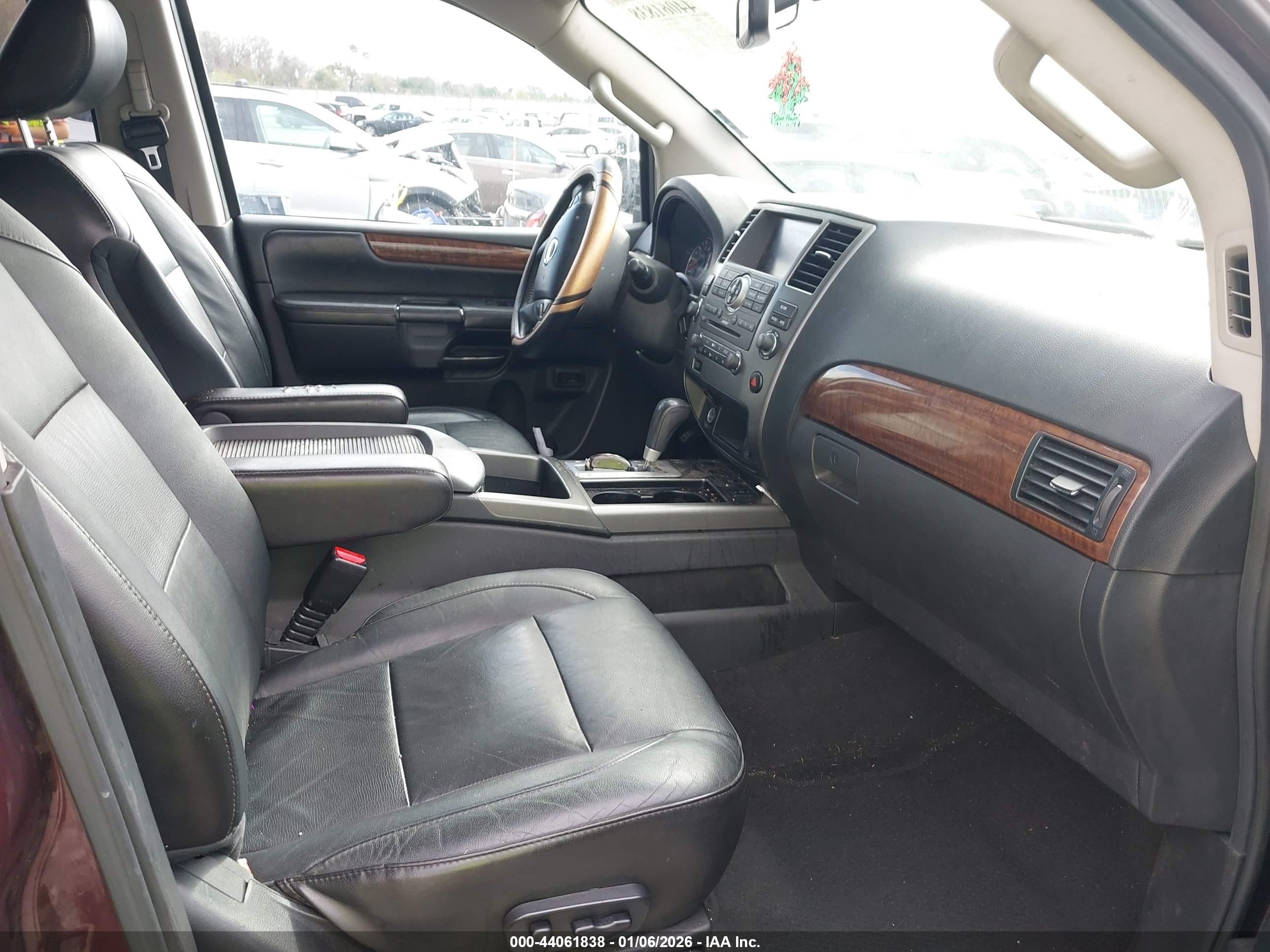NISSAN ARMADA image 5