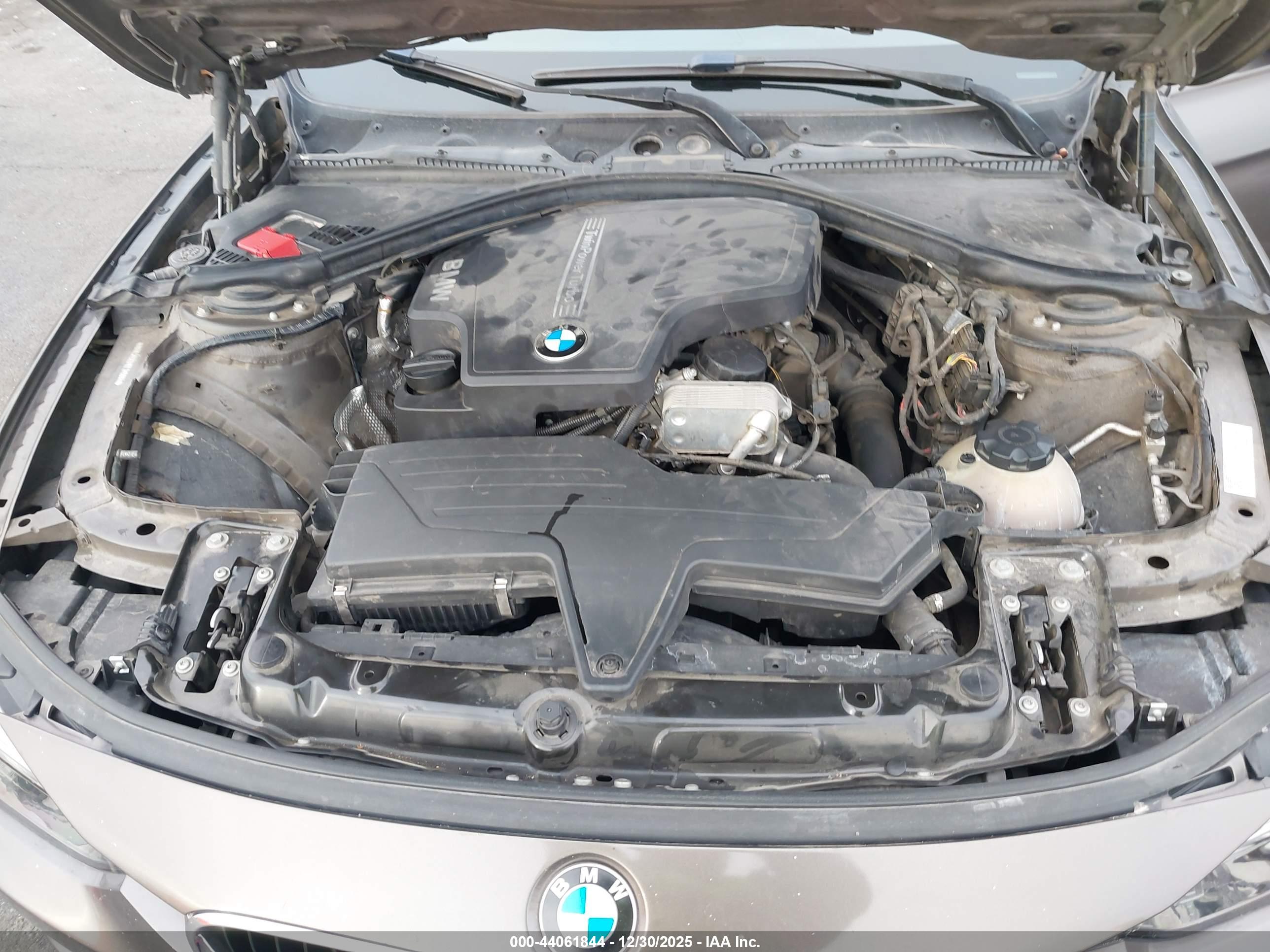 BMW 328I image 10