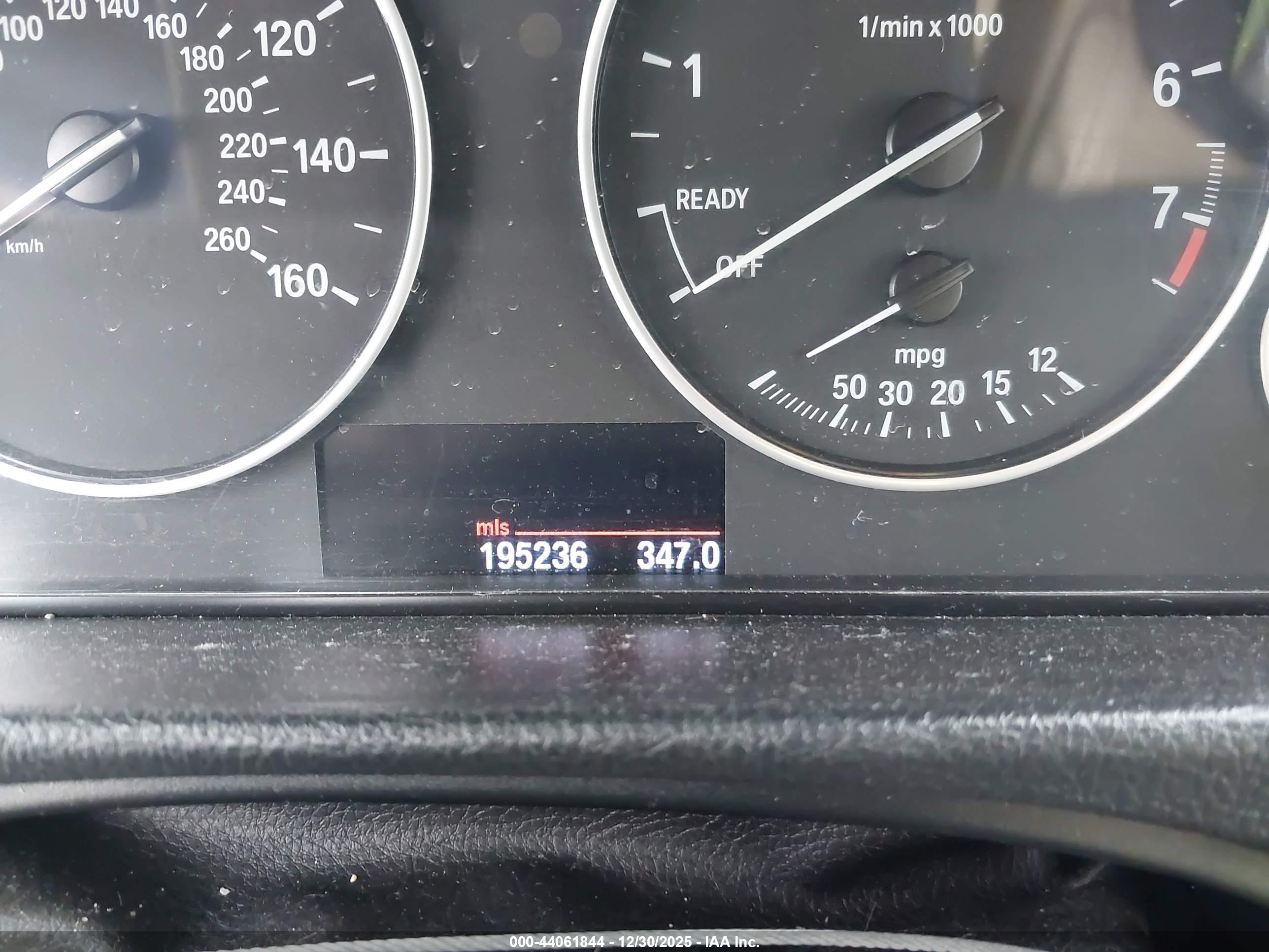 BMW 328I image 7